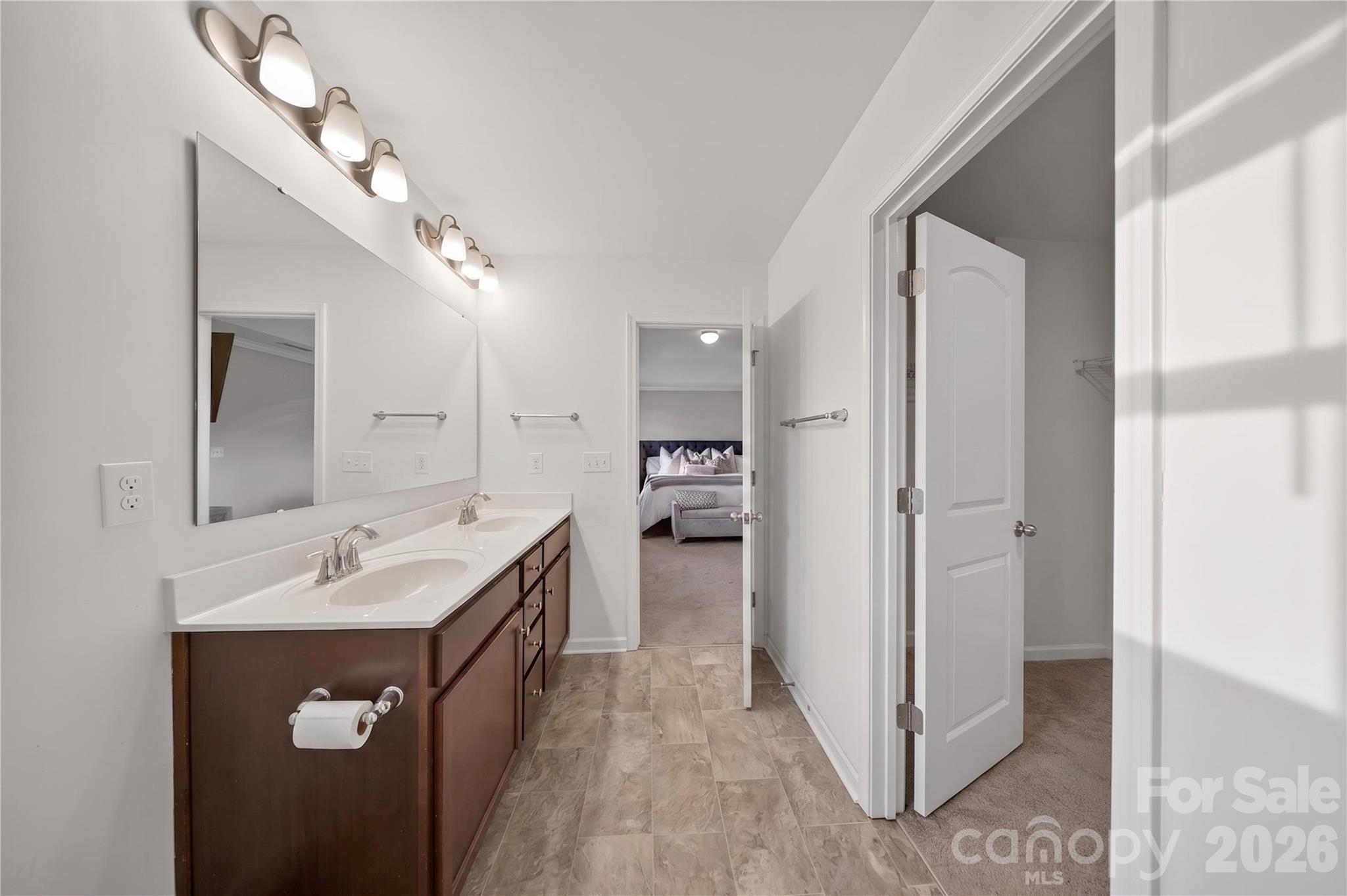 5137 Thomasville Drive Unit: 166