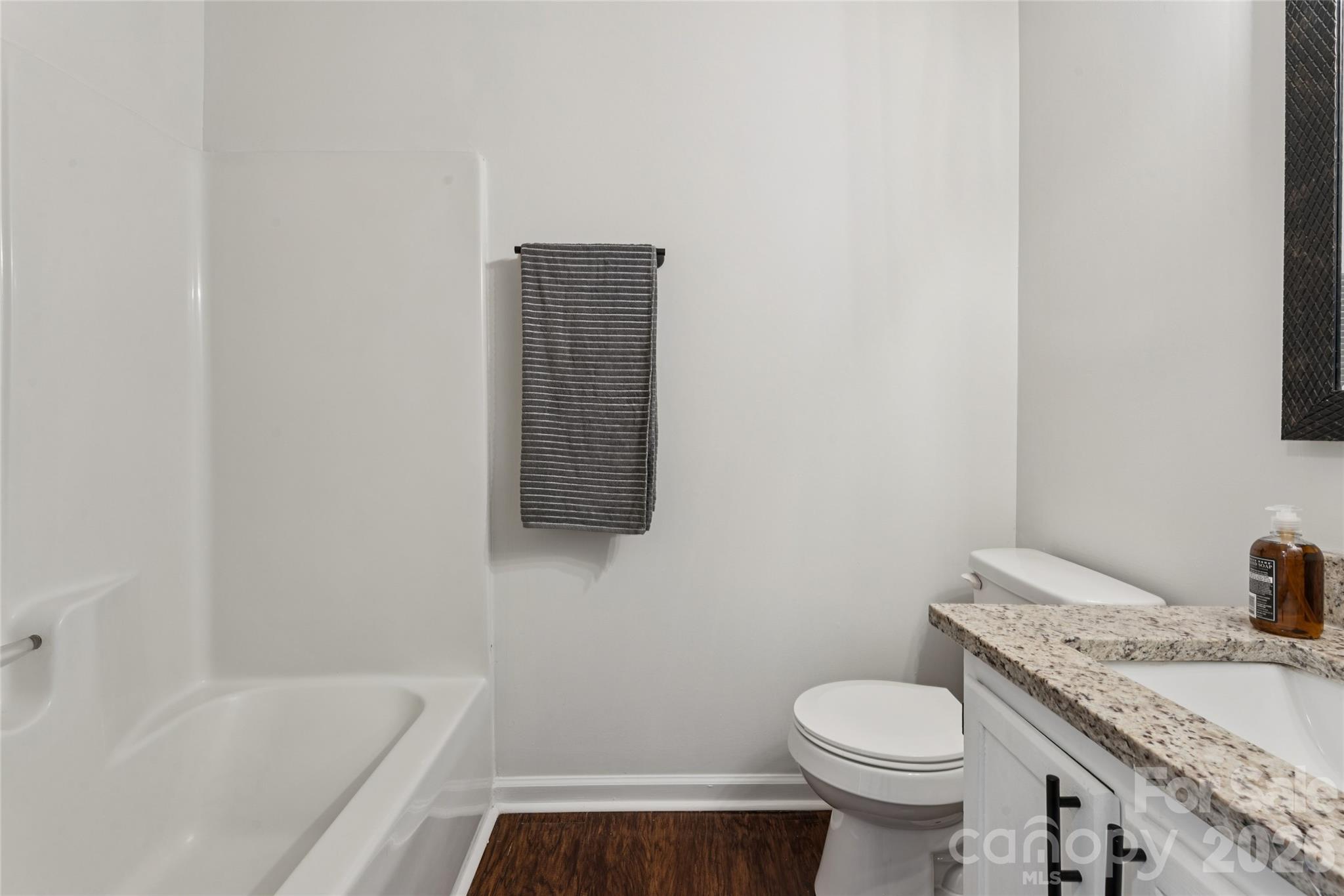 1620 Arlyn Circle Unit: L