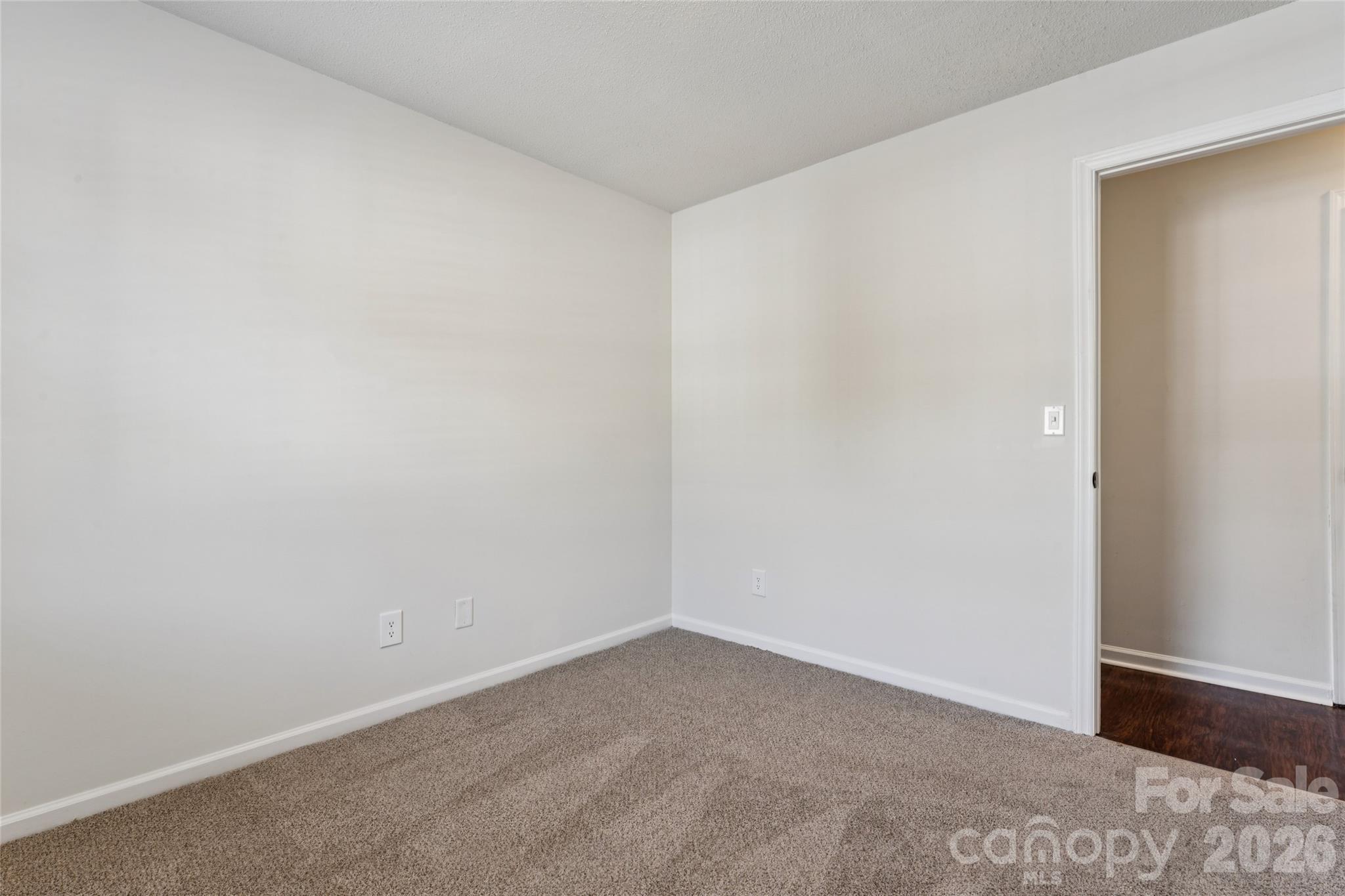 1620 Arlyn Circle Unit: L