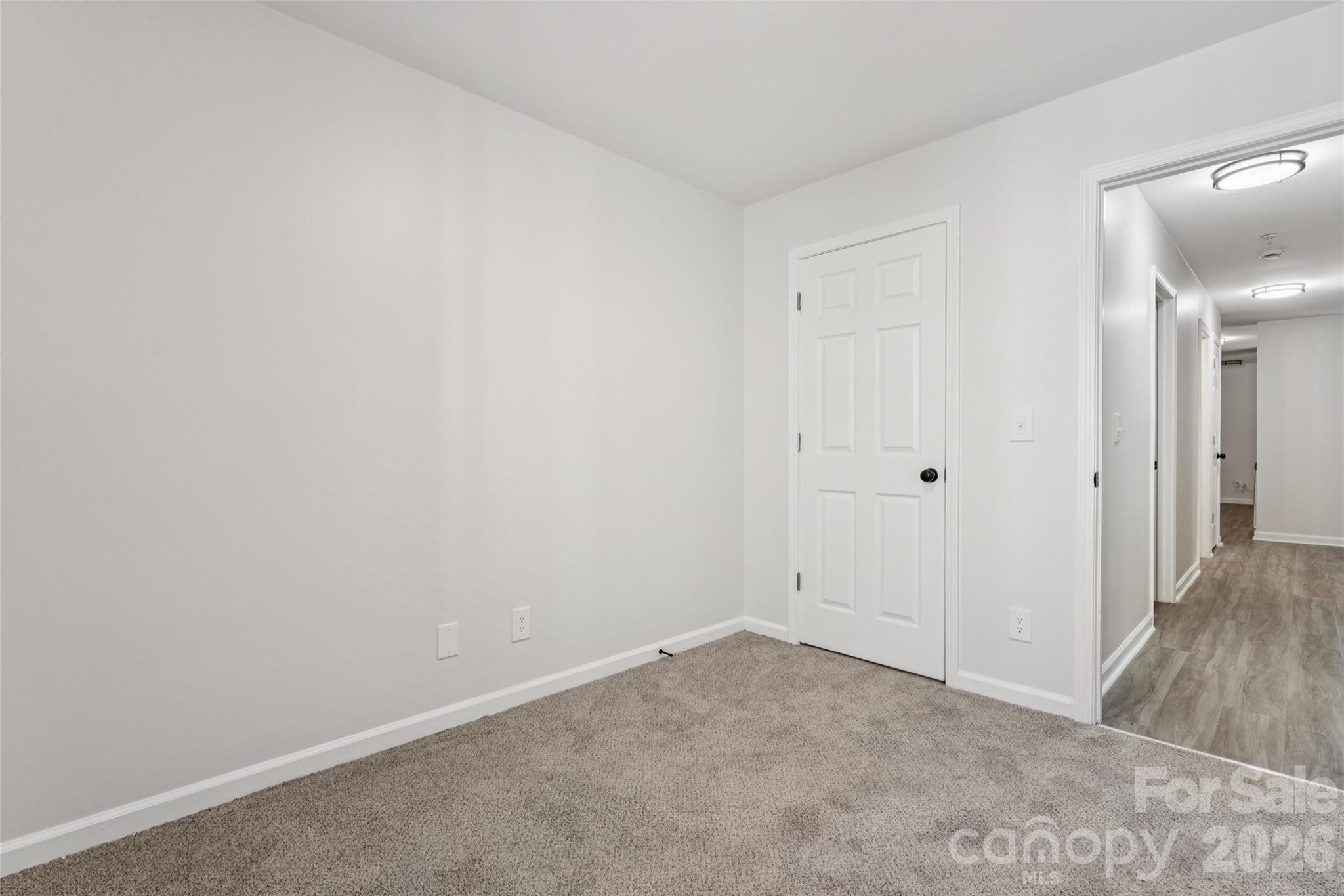 1638 Arlyn Circle Unit: G