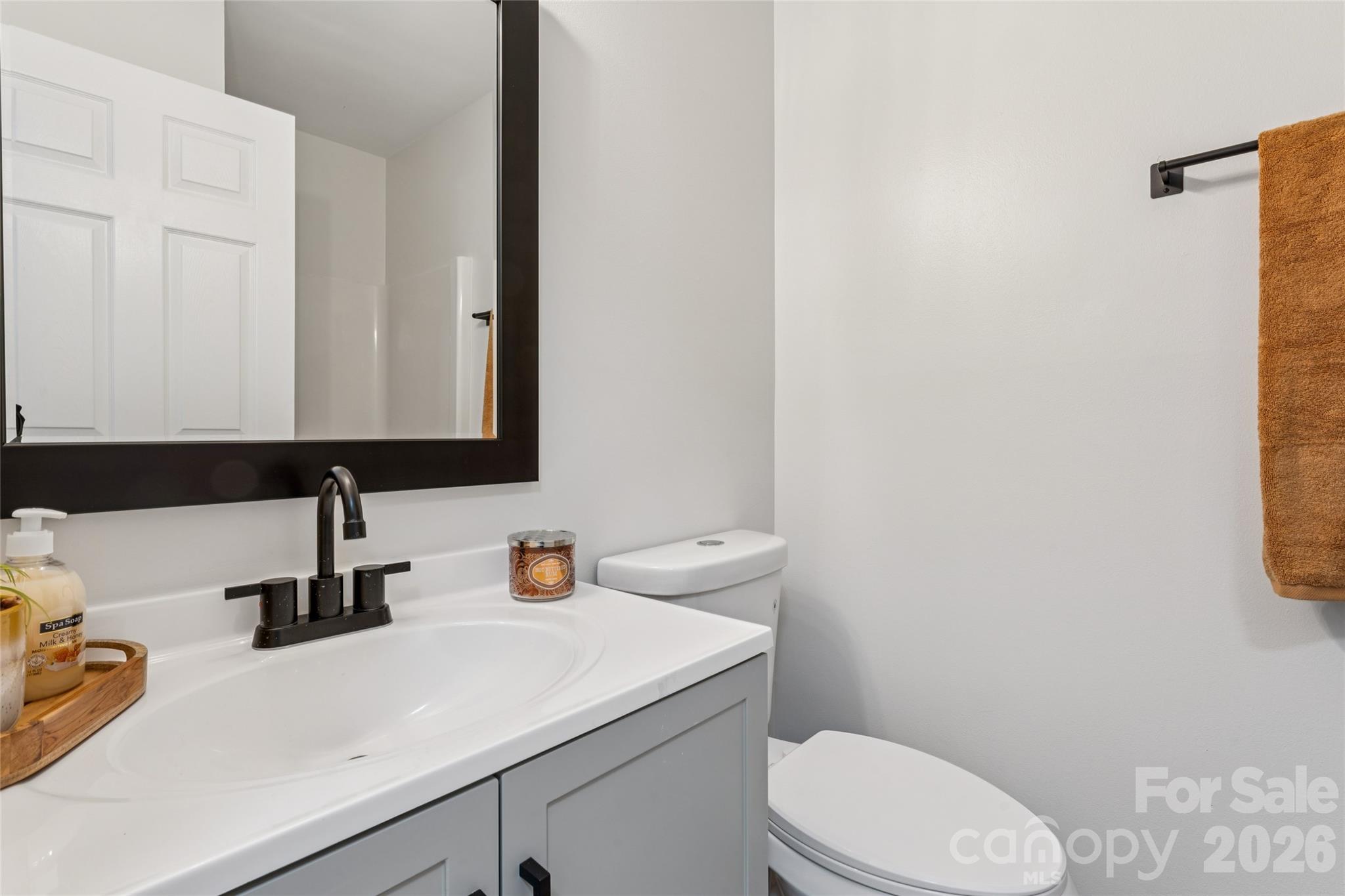 1638 Arlyn Circle Unit: G