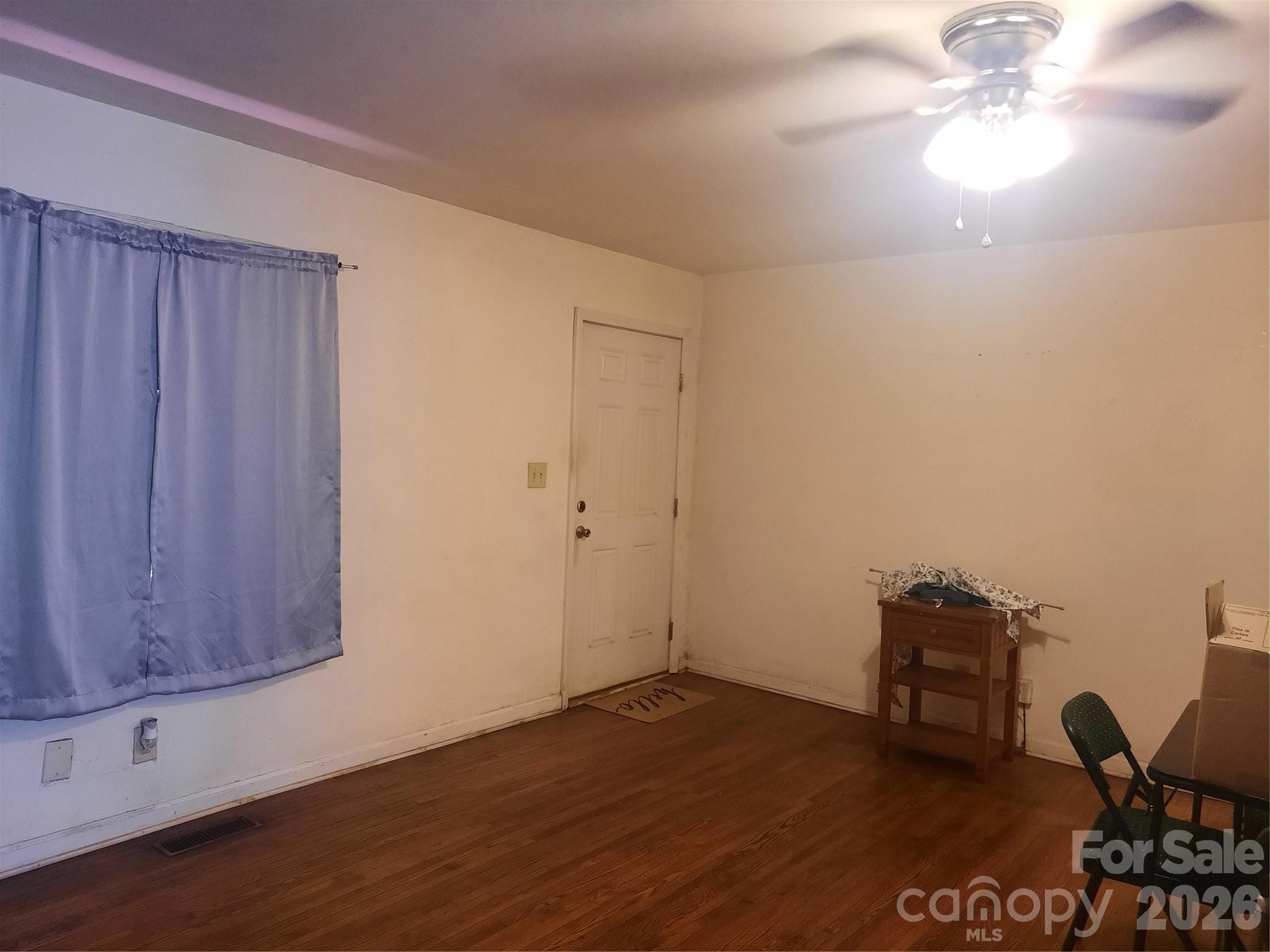534 W 28th Street