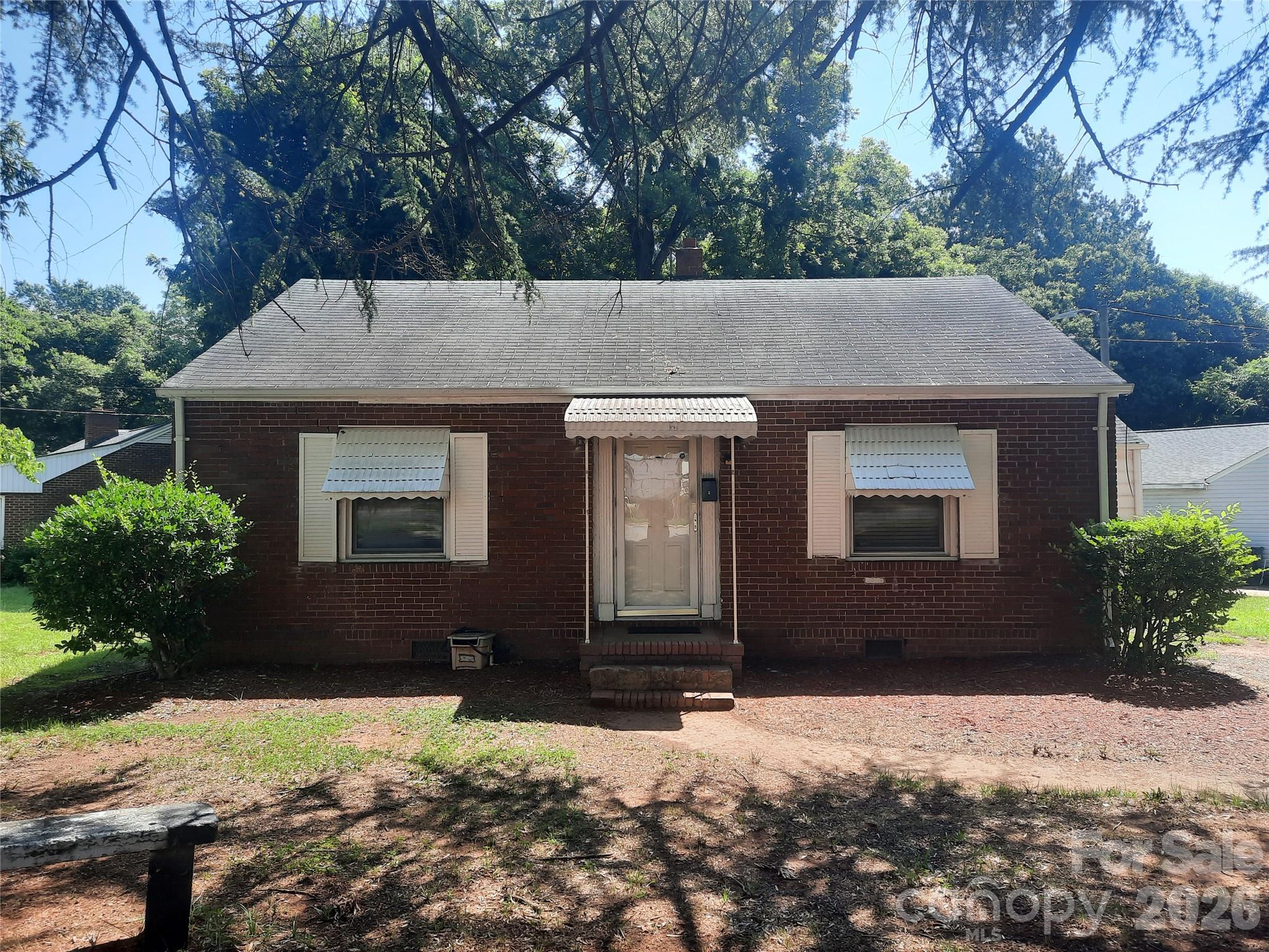 534 W 28th Street
