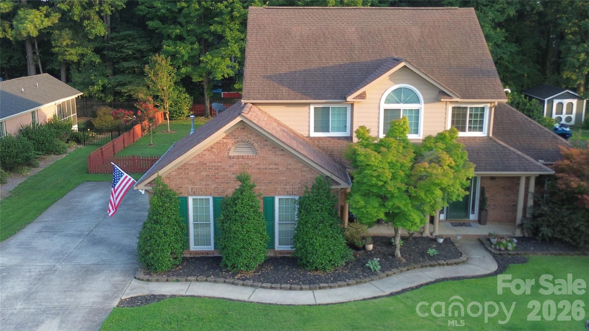 3267 Roberta Farms Court SW