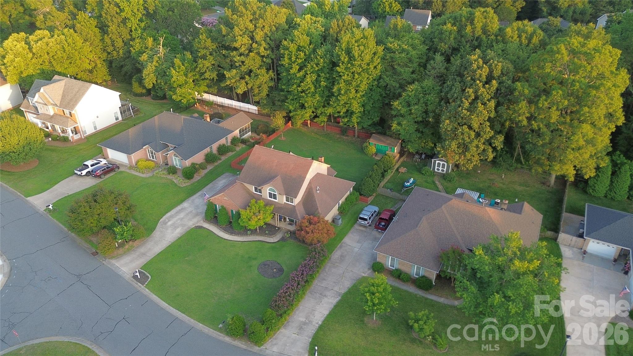 3267 Roberta Farms Court SW