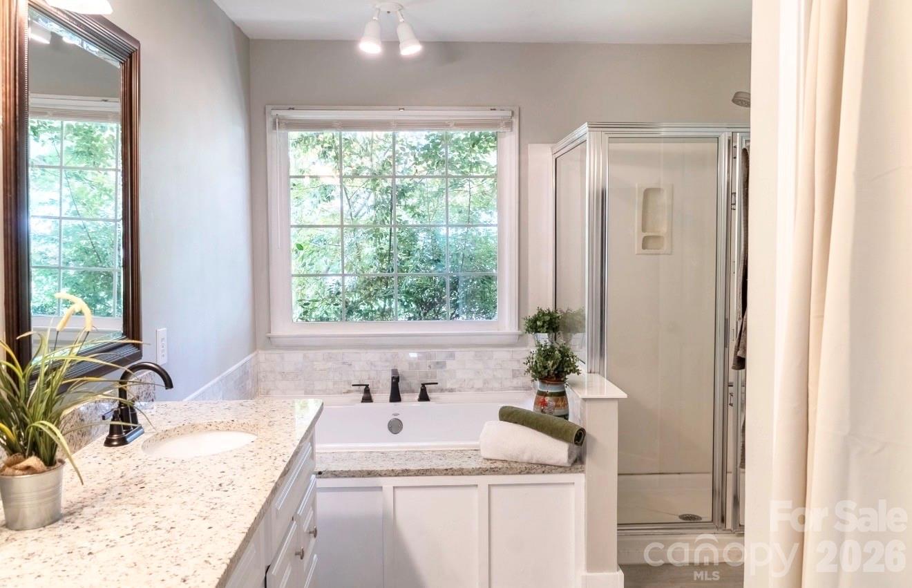 3267 Roberta Farms Court SW