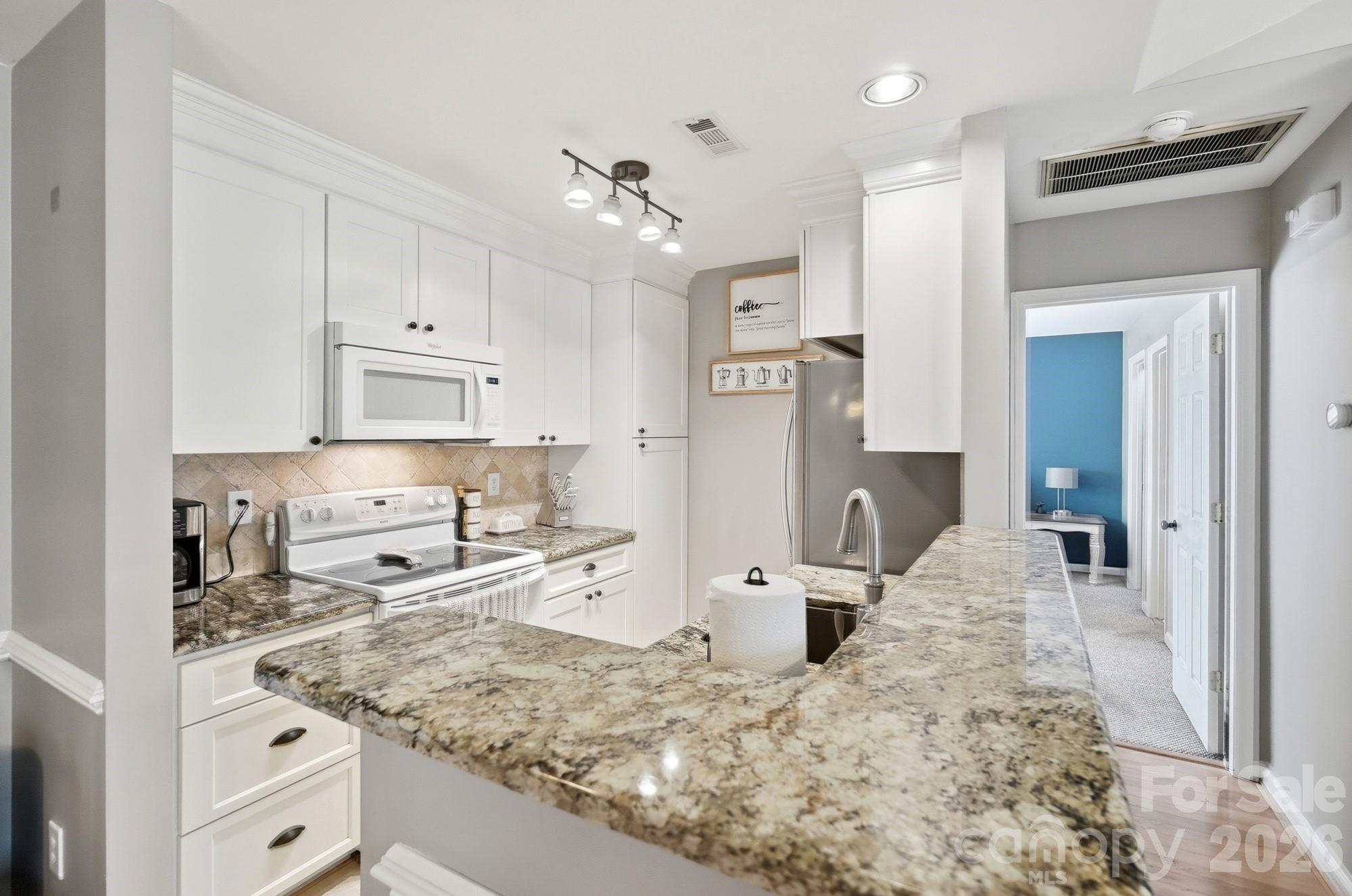 108 Fox Glove Drive