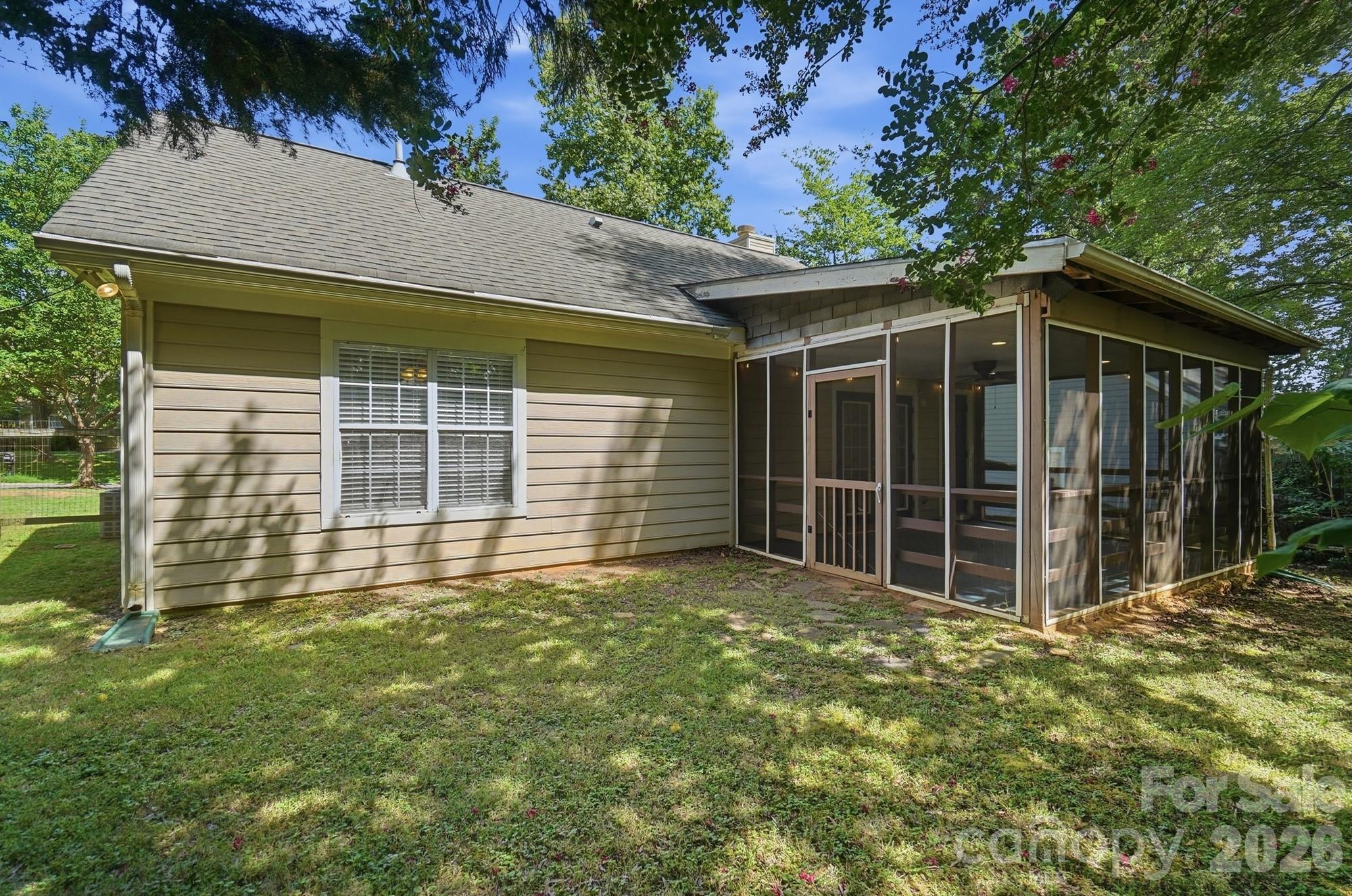 108 Fox Glove Drive