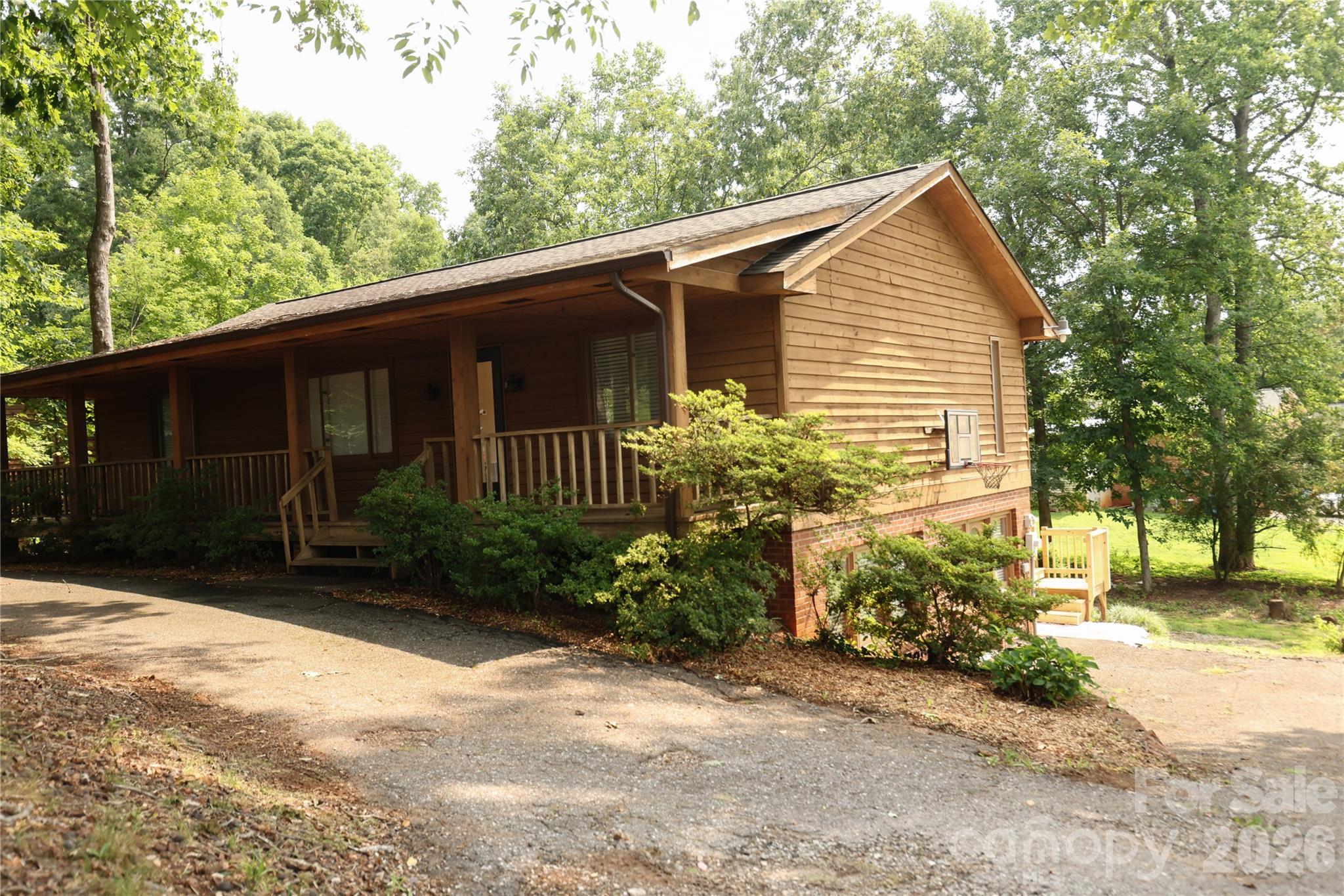 5516 Brookwood Lane