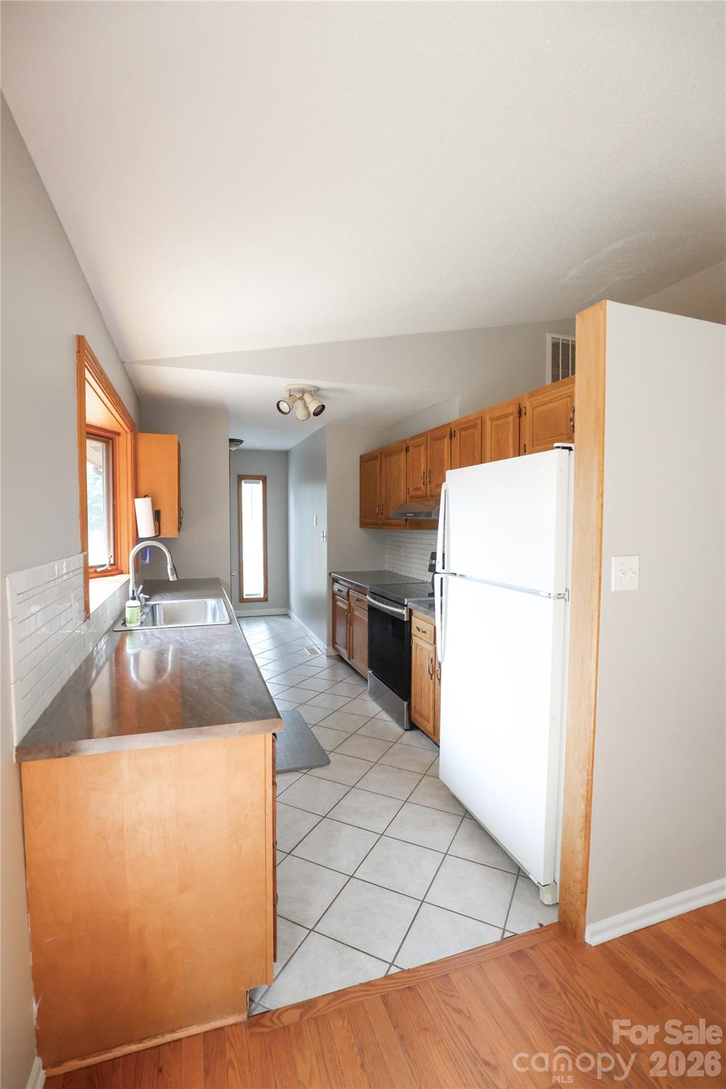 5516 Brookwood Lane