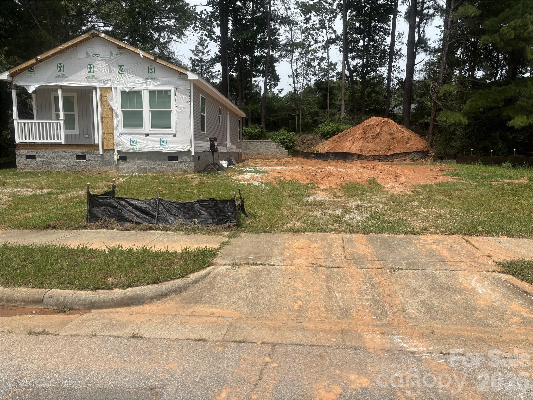 1725 Fox Hollow Drive