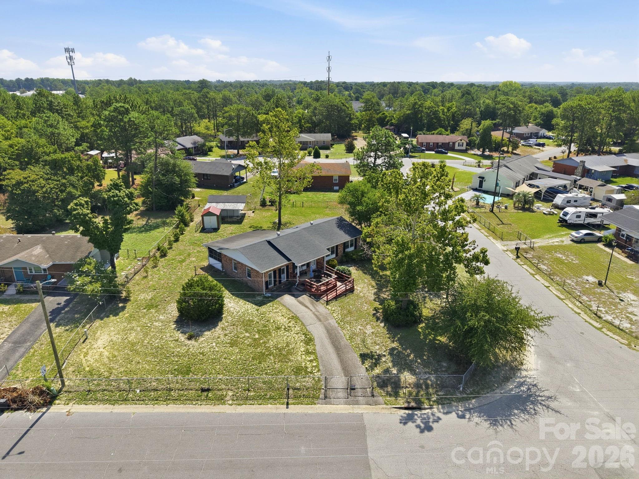 3261 Vardaman Avenue