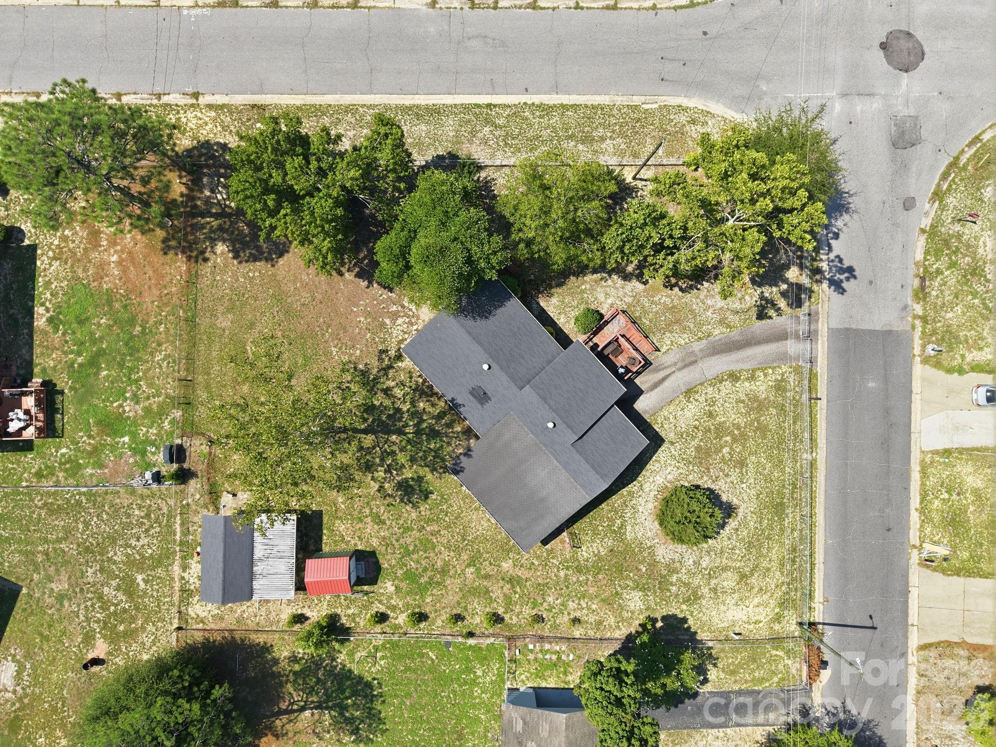 3261 Vardaman Avenue
