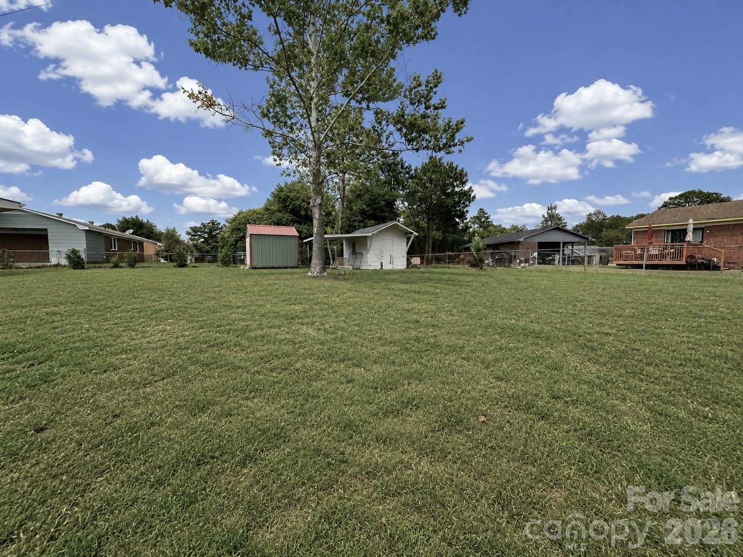 3261 Vardaman Avenue