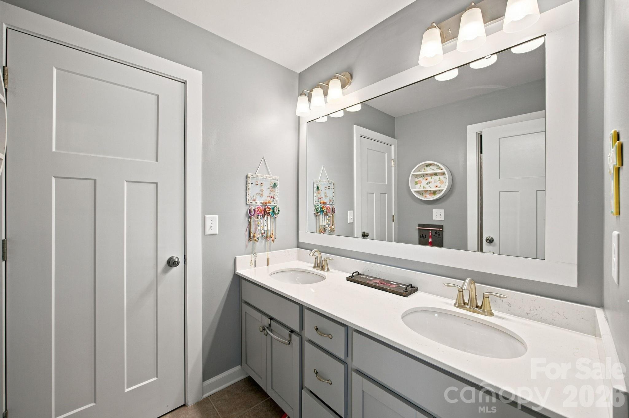 1020 Claires Creek Lane