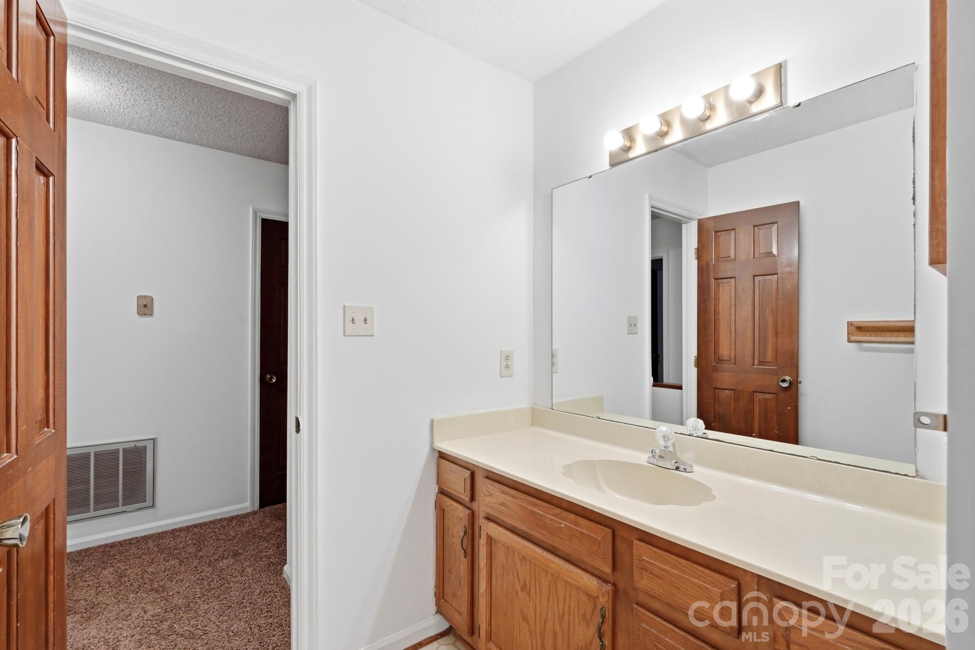 10211 Meadow Hollow Drive