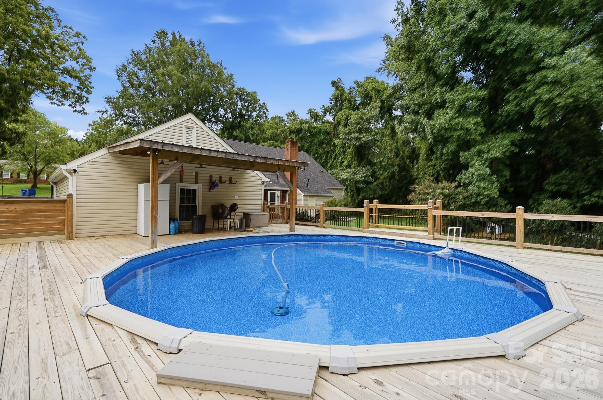 10211 Meadow Hollow Drive