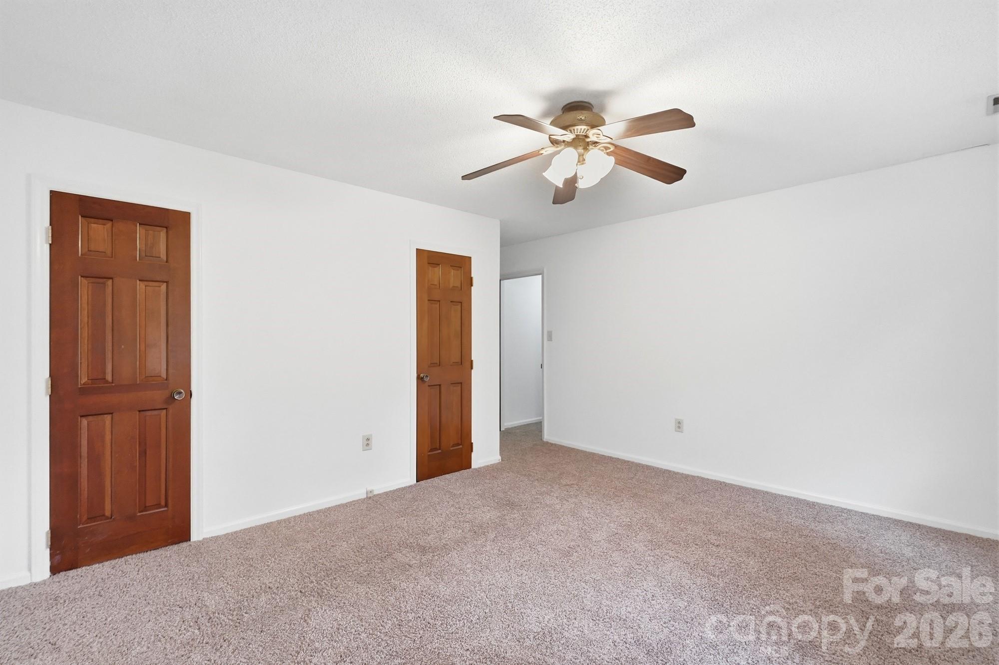 10211 Meadow Hollow Drive