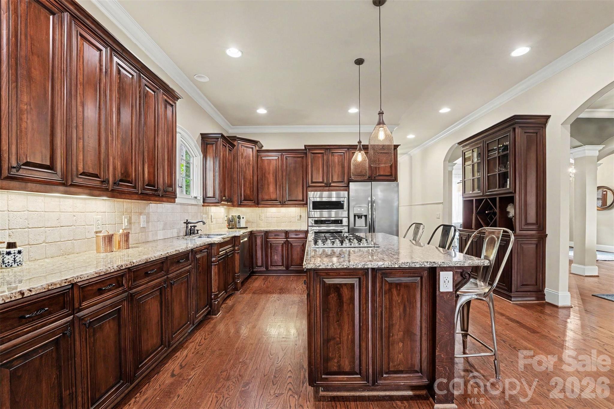 7484 Cottonwood Drive