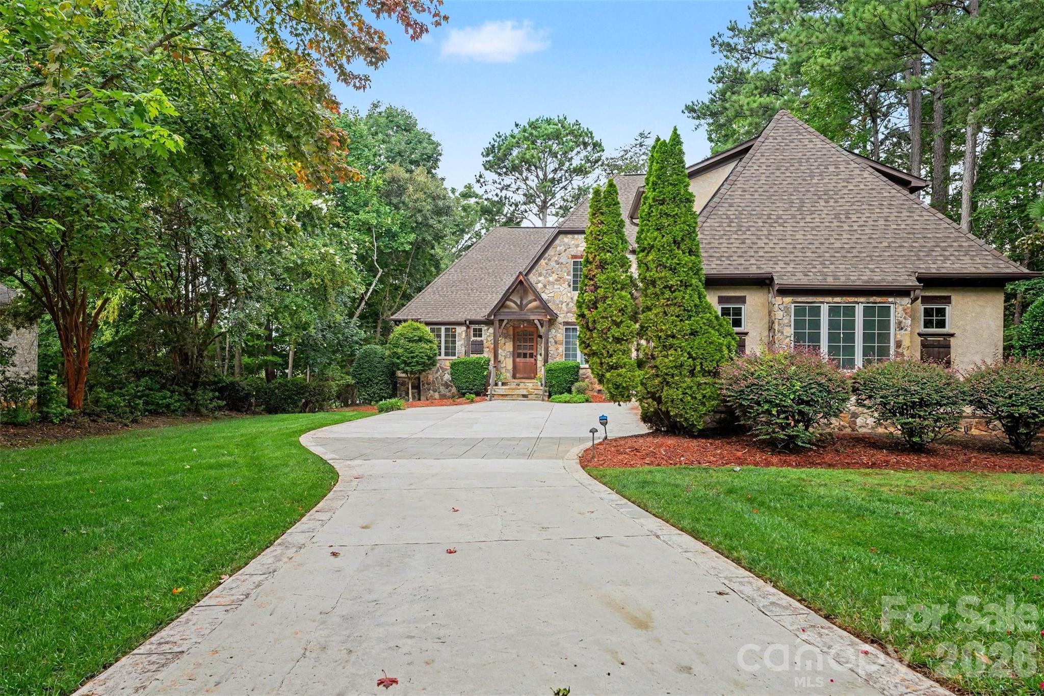 7484 Cottonwood Drive