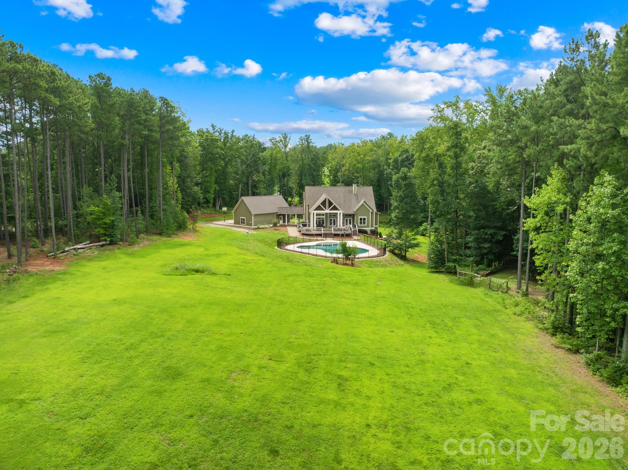 6334 Long Island Road