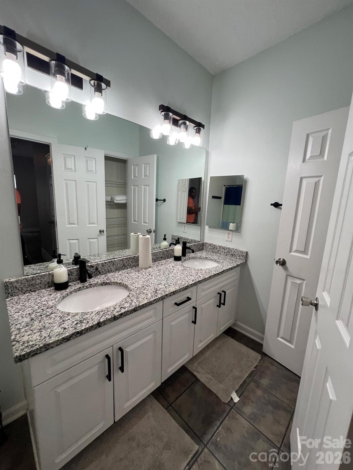 6431 Mallard View Lane
