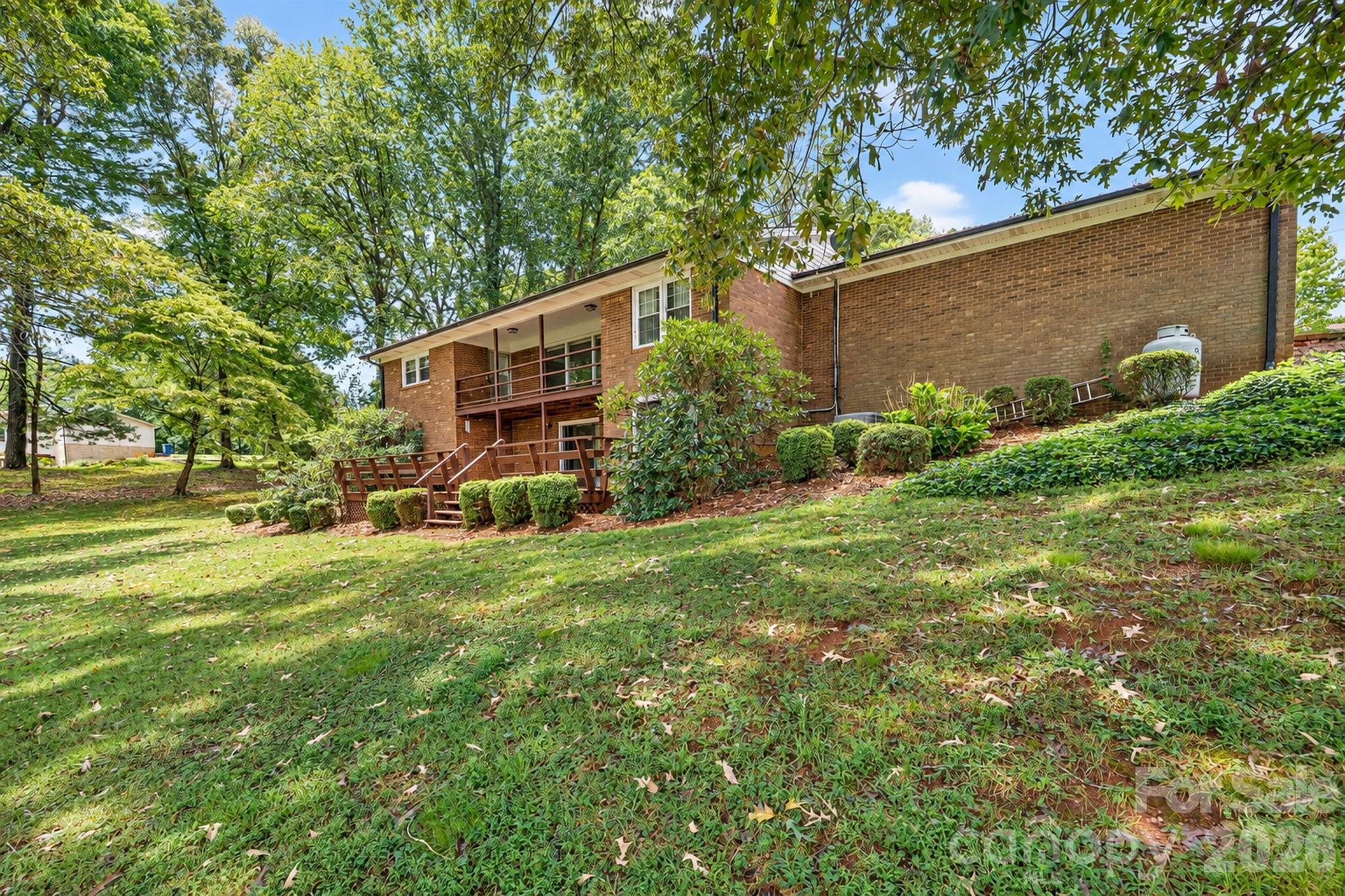 116 White Dogwood Lane