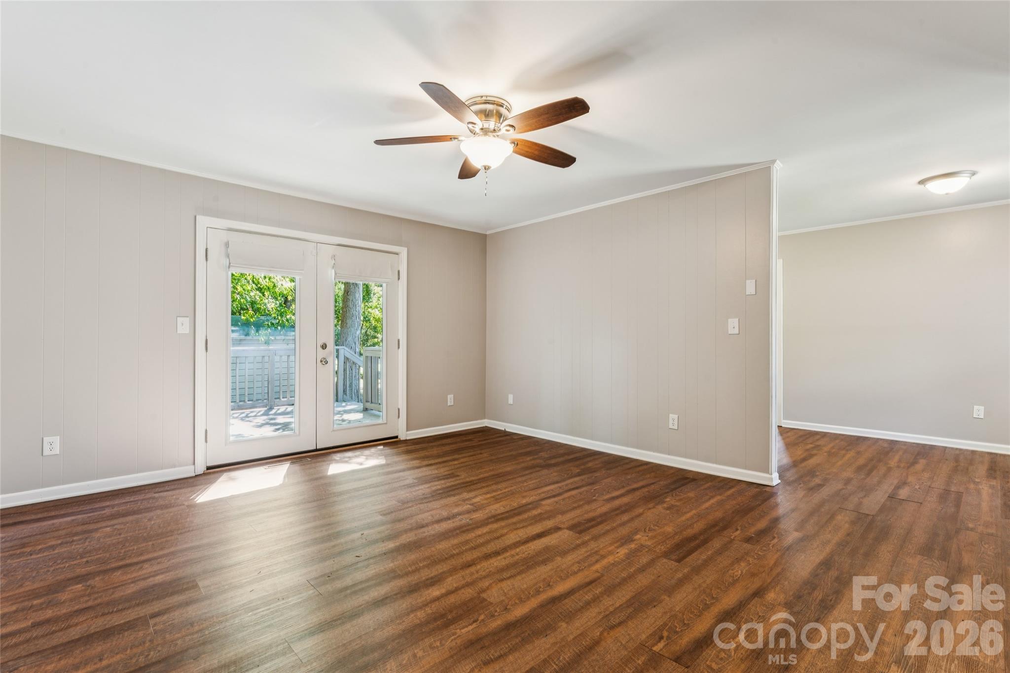 611 Woodland Drive