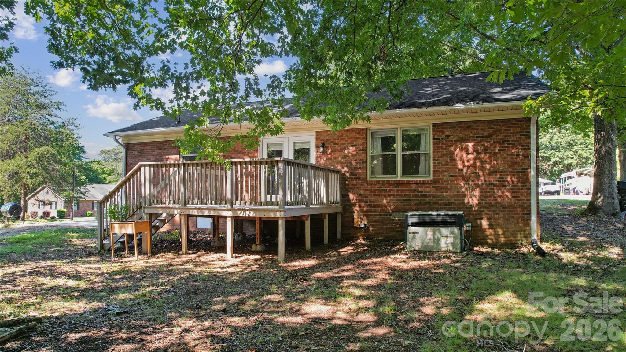 611 Woodland Drive