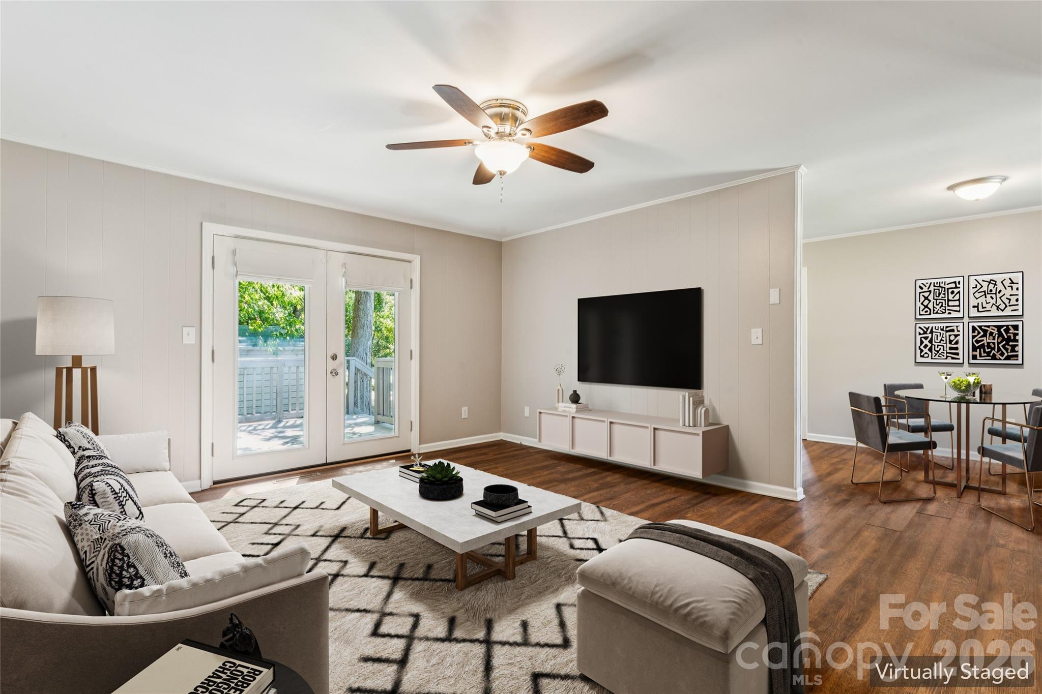 611 Woodland Drive