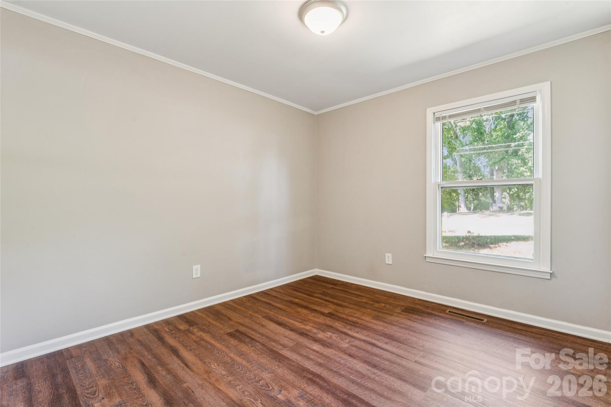 611 Woodland Drive