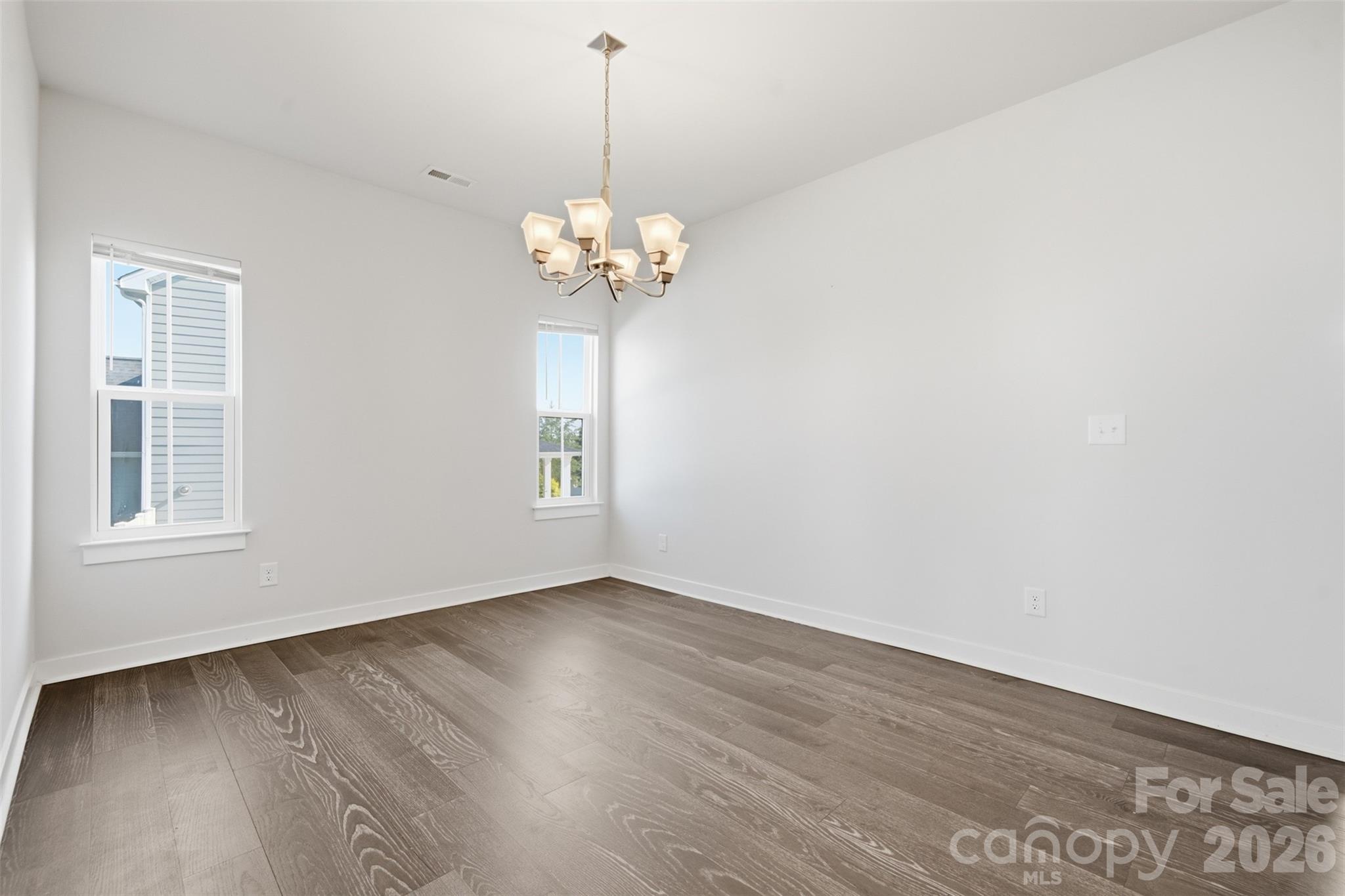 11124 Vanguard Parkway