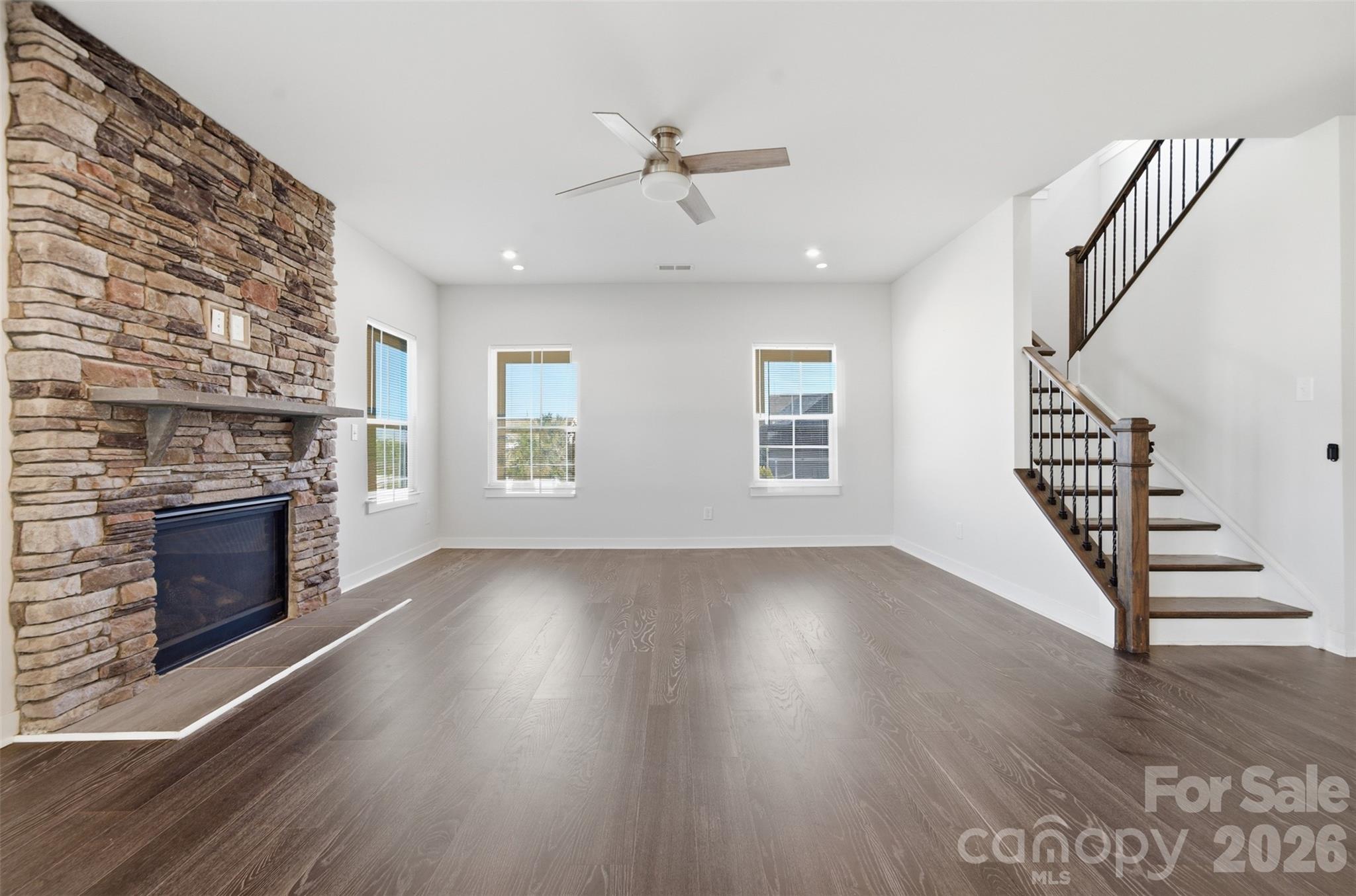11124 Vanguard Parkway