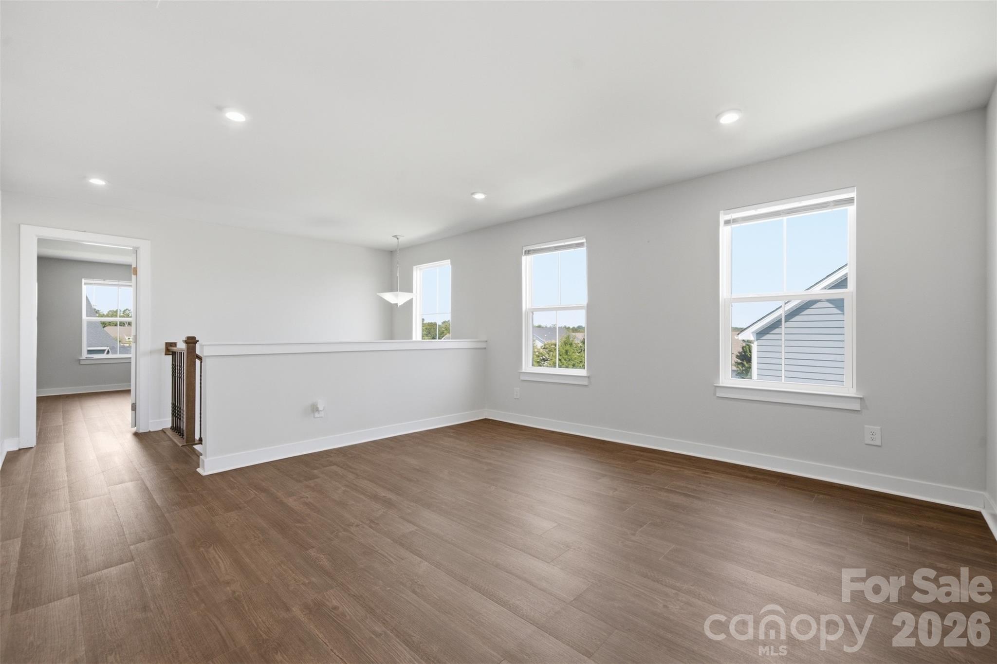 11124 Vanguard Parkway
