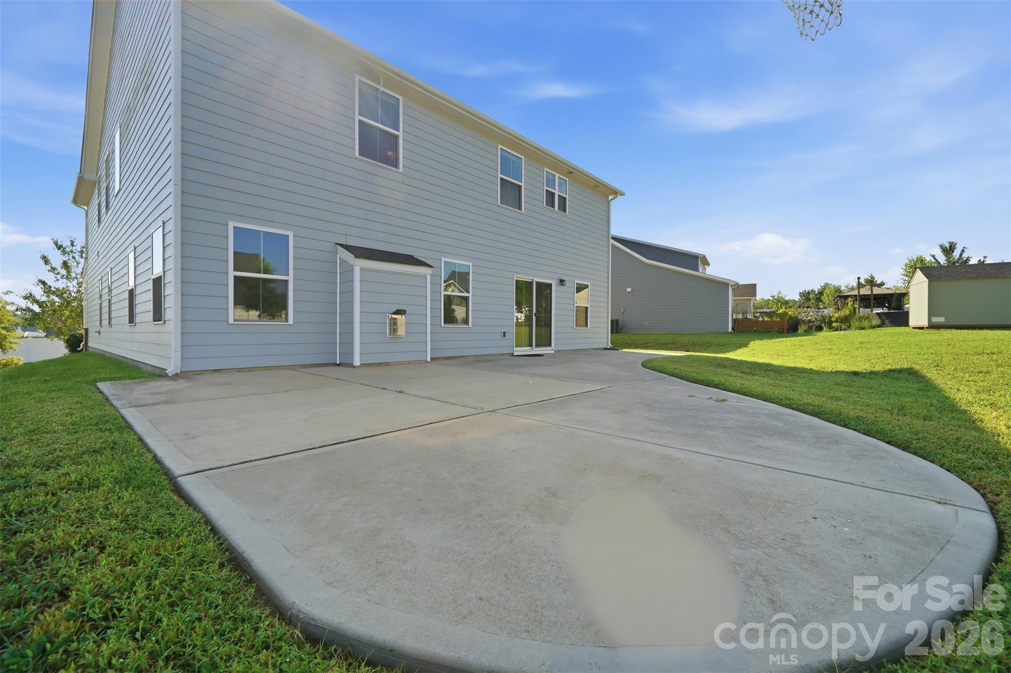 11124 Vanguard Parkway