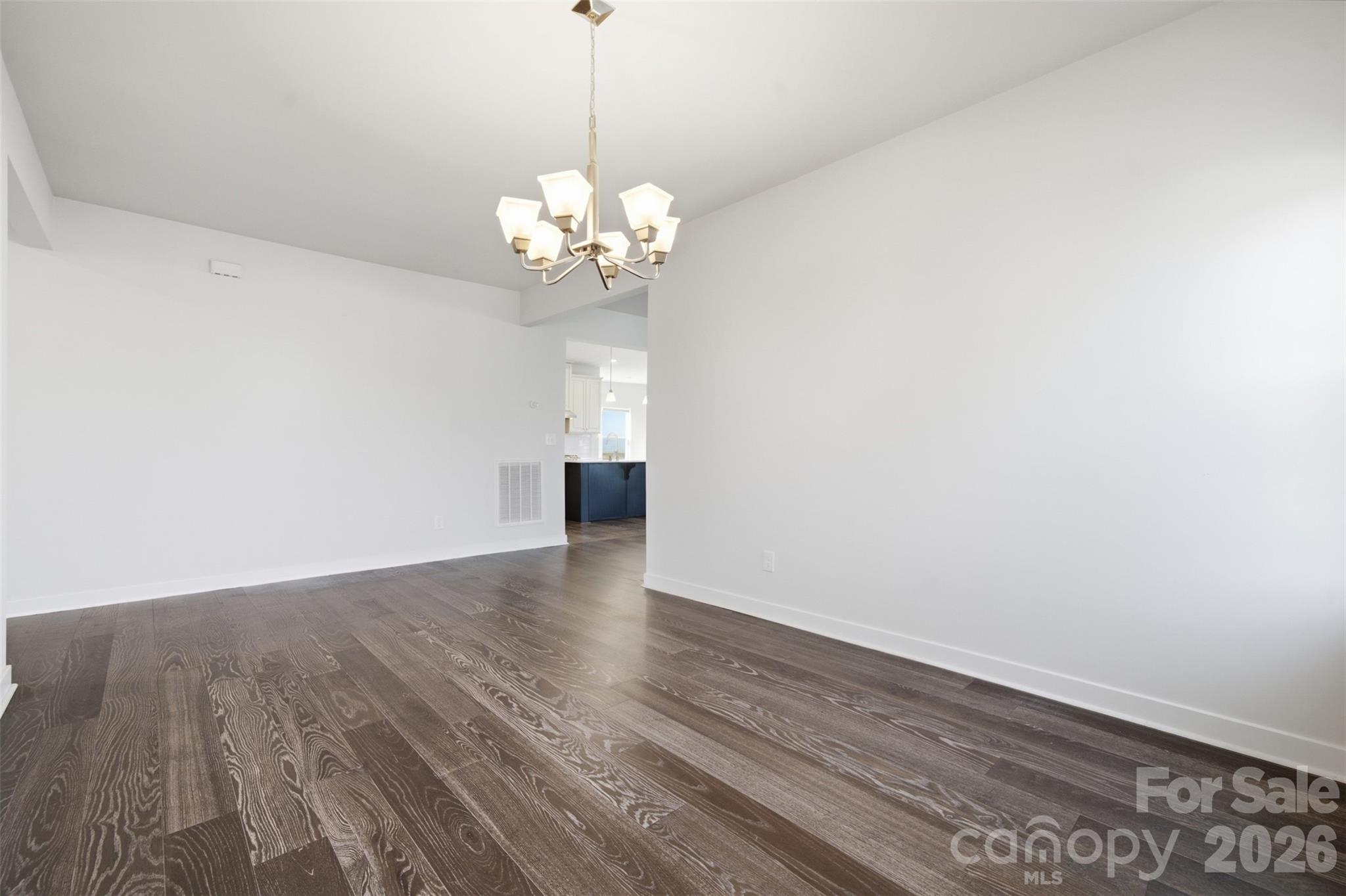 11124 Vanguard Parkway