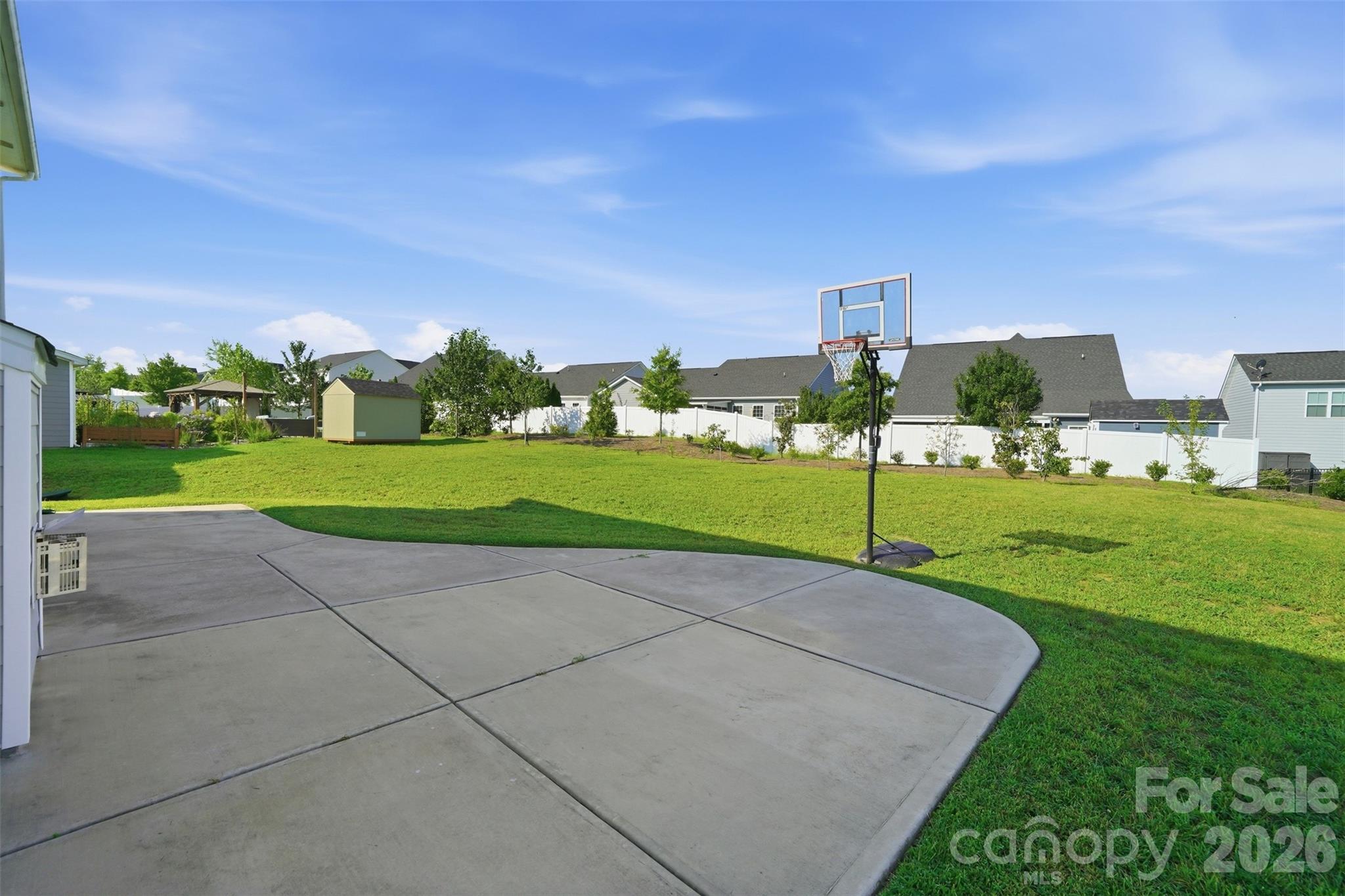 11124 Vanguard Parkway