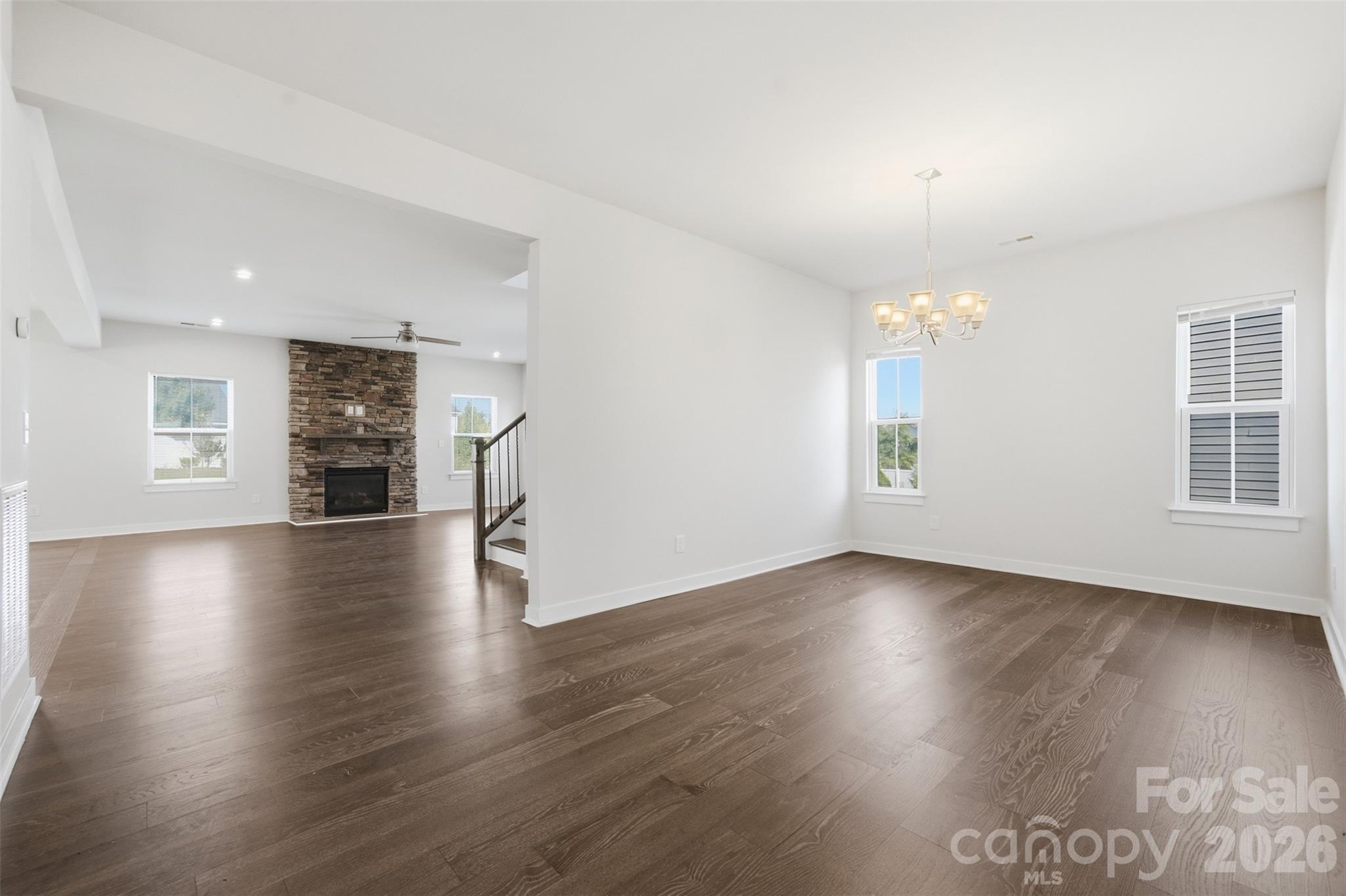 11124 Vanguard Parkway