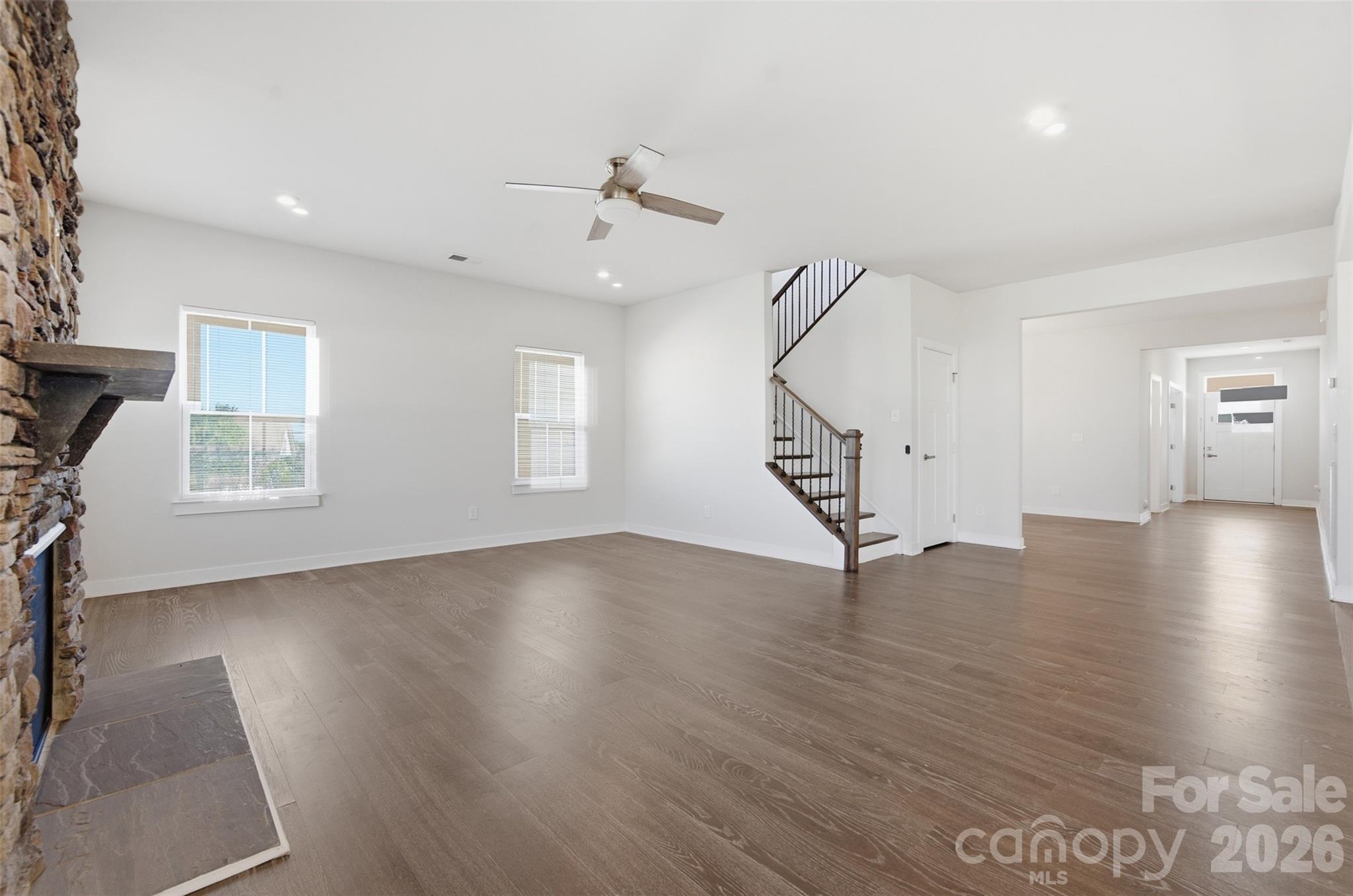 11124 Vanguard Parkway