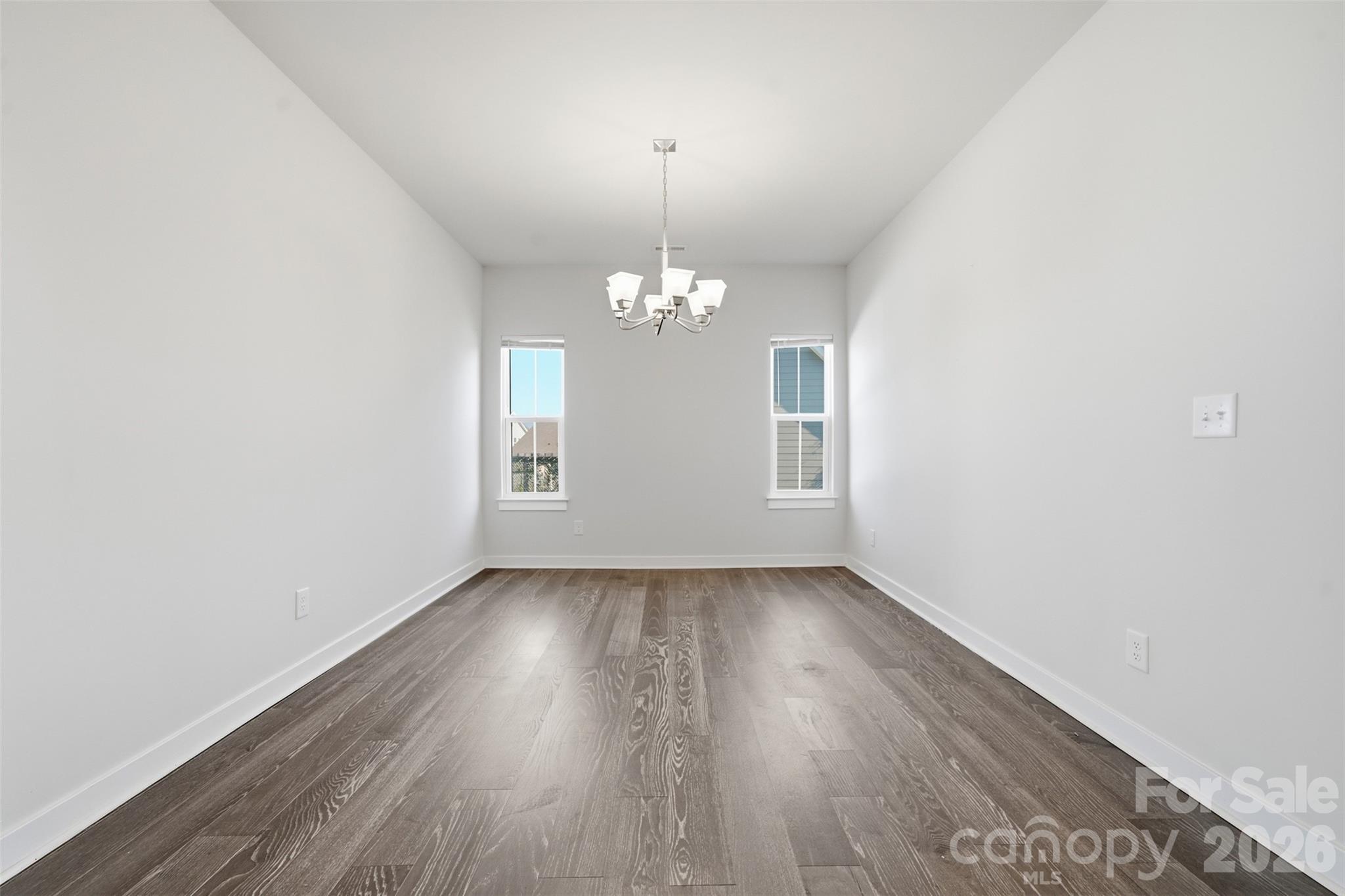 11124 Vanguard Parkway