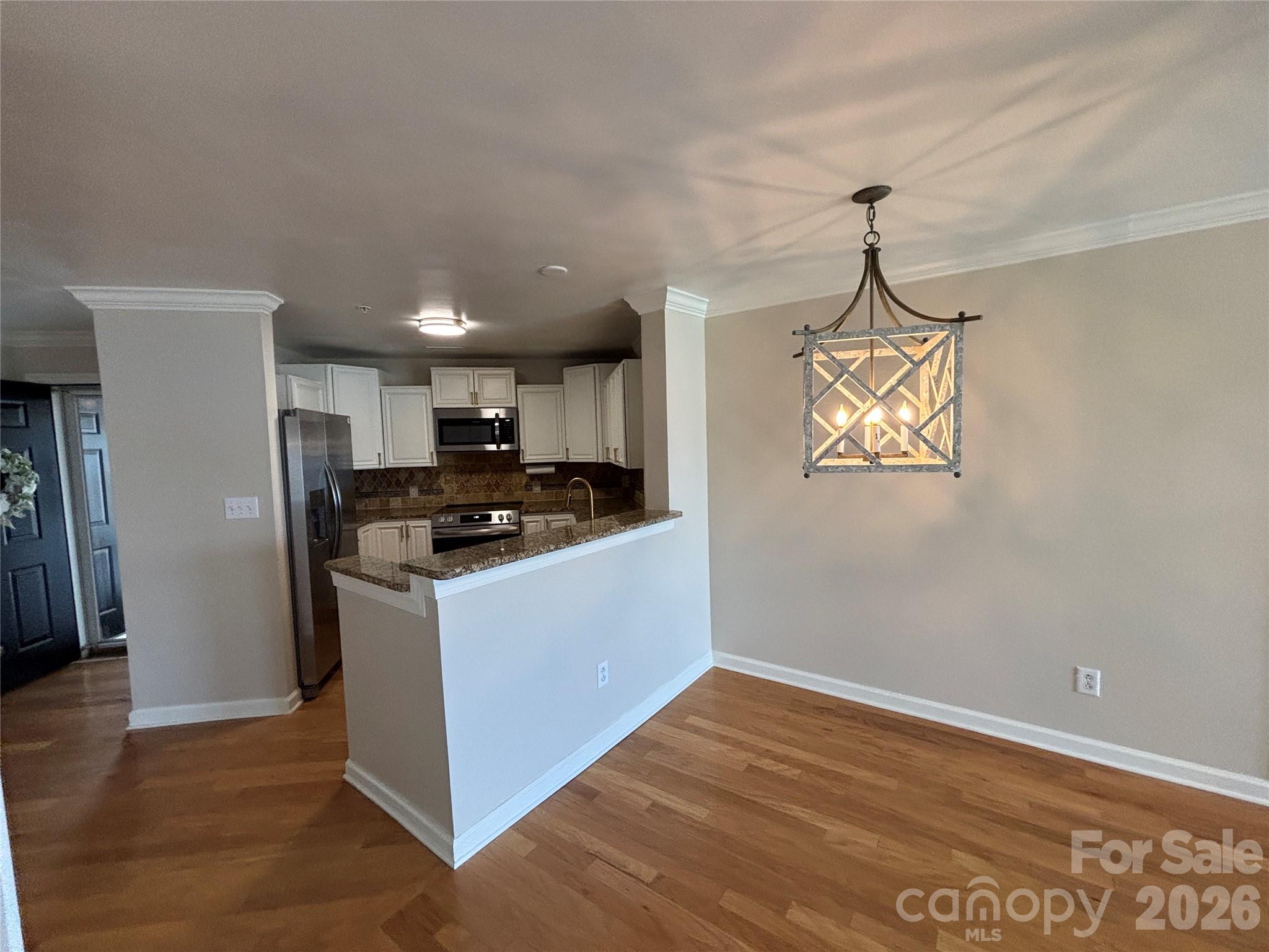 1332 Torrence Circle