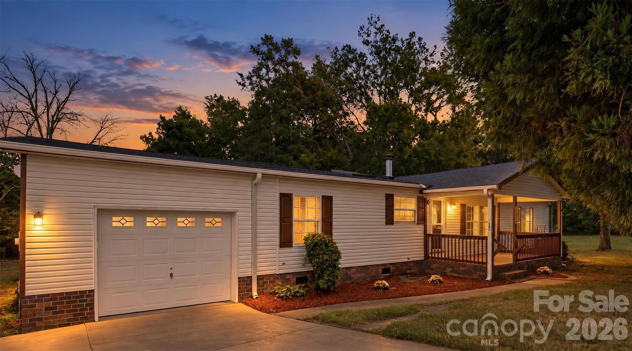 1000 Olde Creek Trail