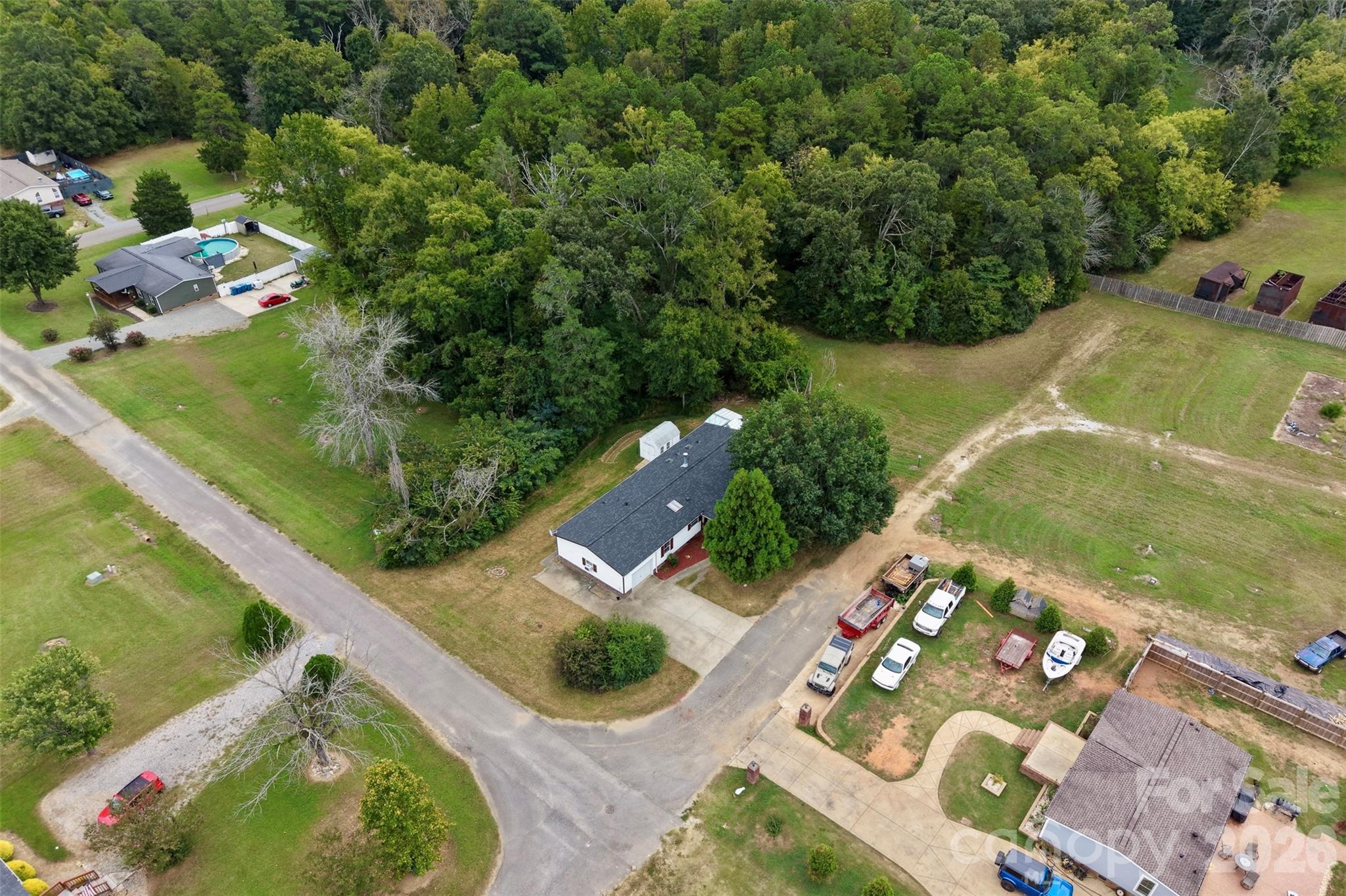 1000 Olde Creek Trail