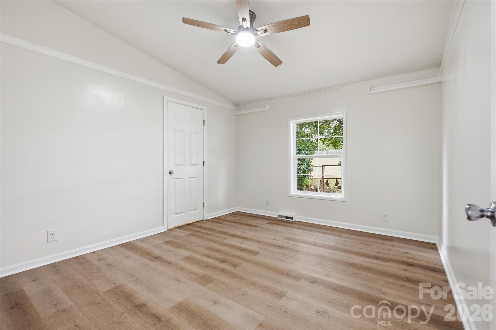 1000 Olde Creek Trail
