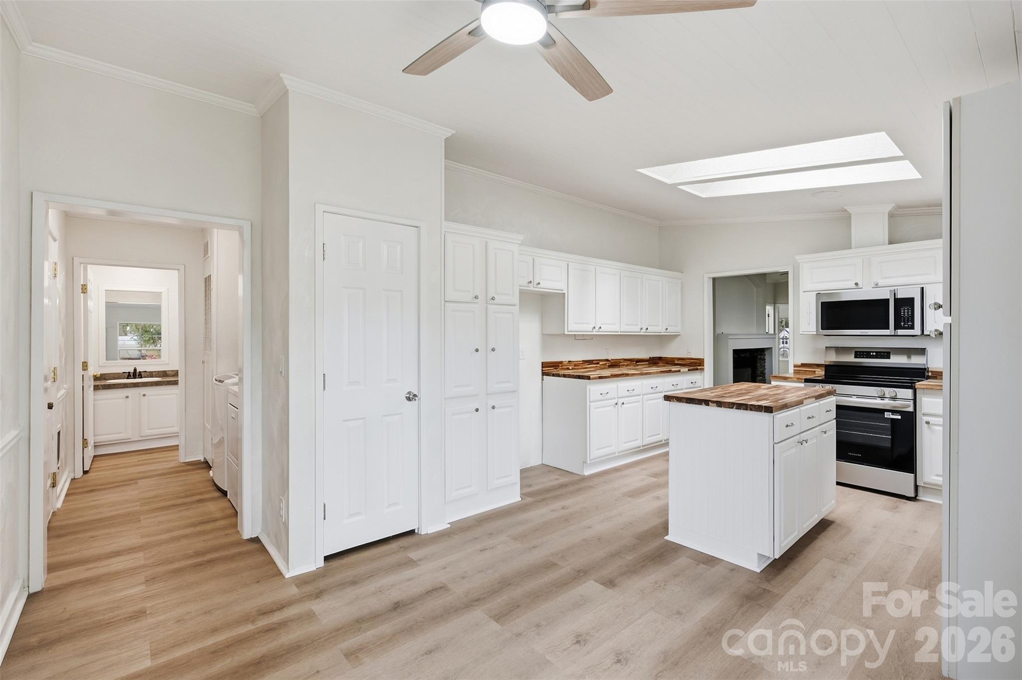 1000 Olde Creek Trail
