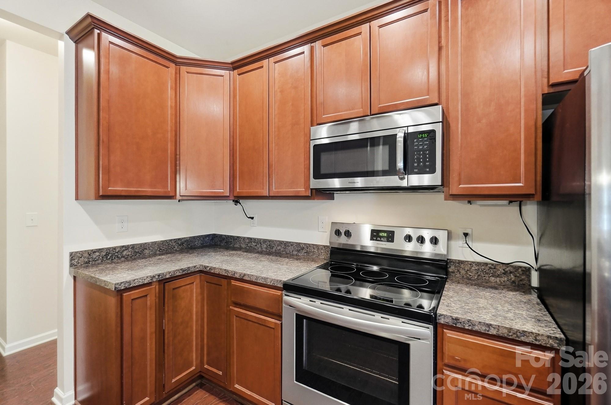 12321 Bronx Drive