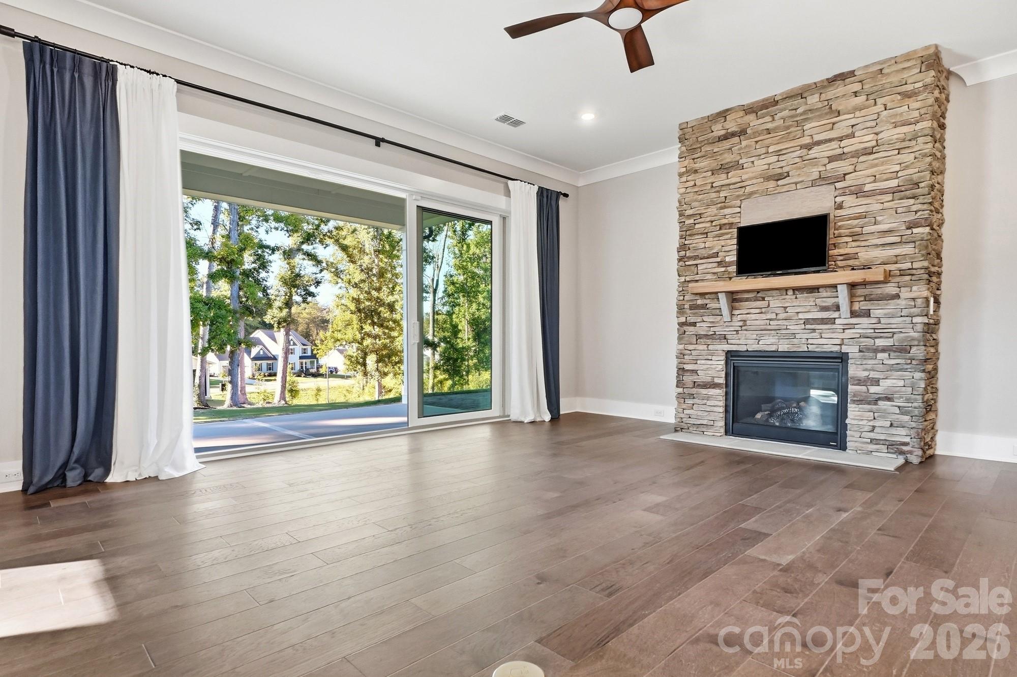 14015 Camden Close Circle