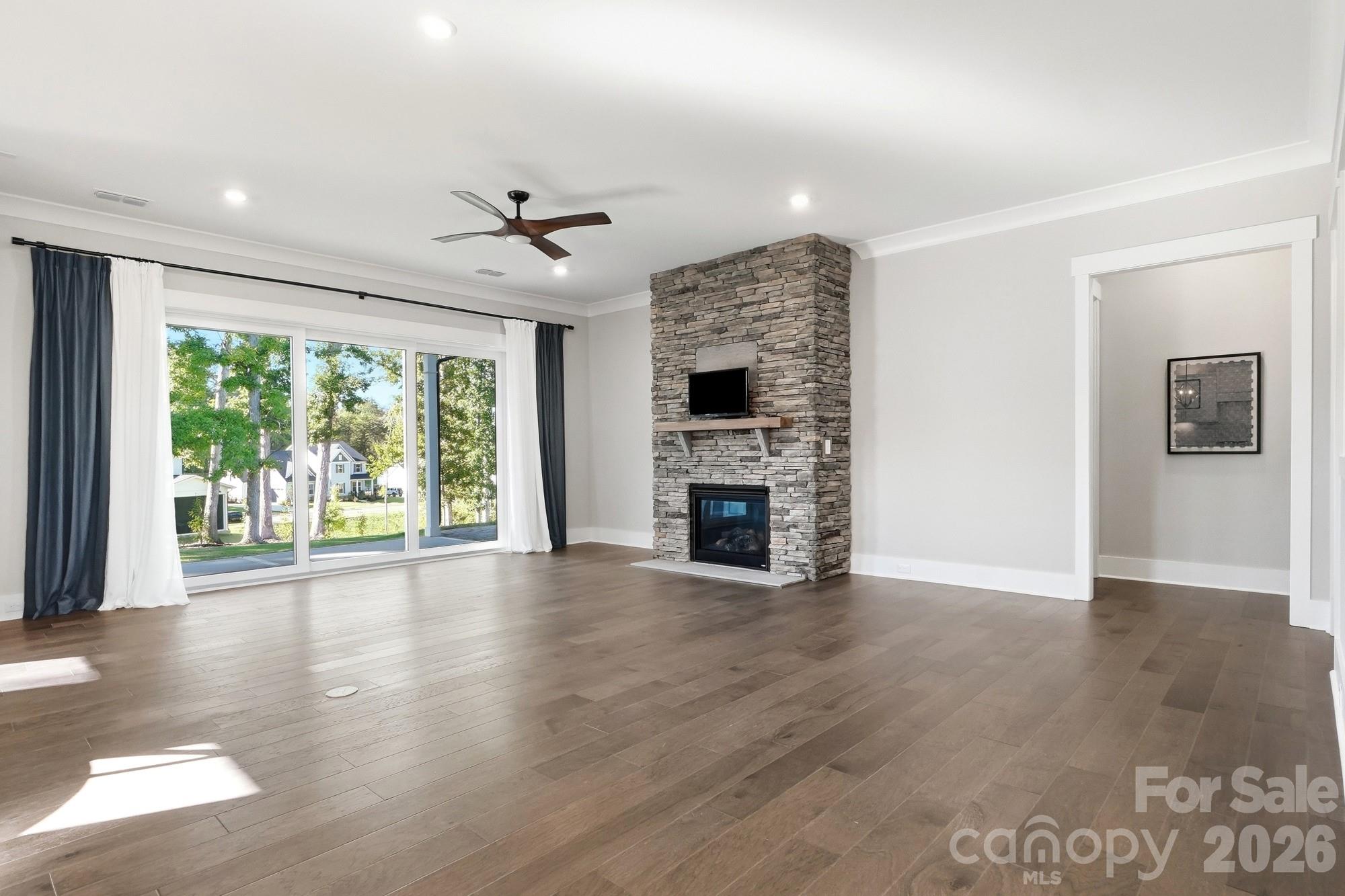 14015 Camden Close Circle