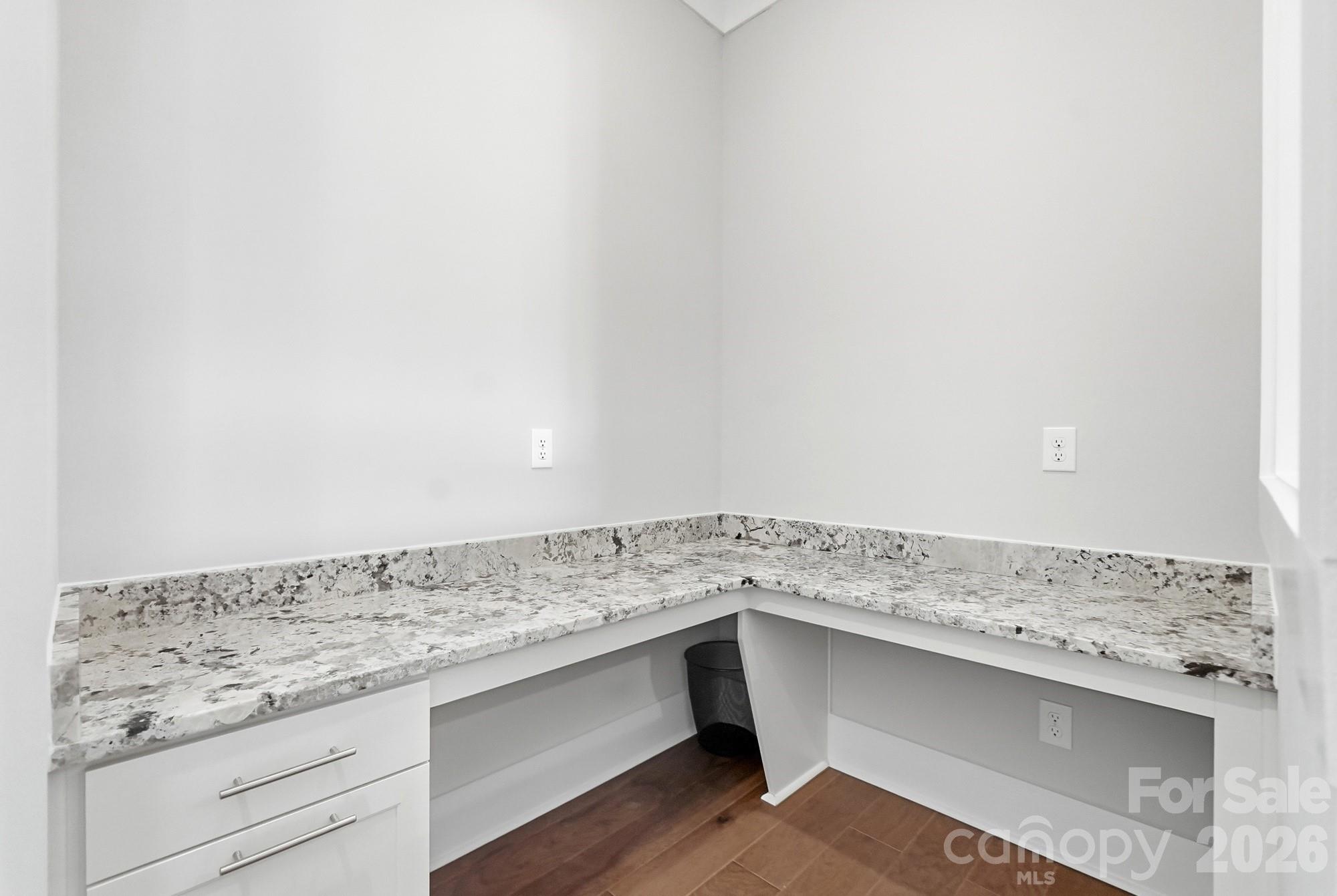 14015 Camden Close Circle