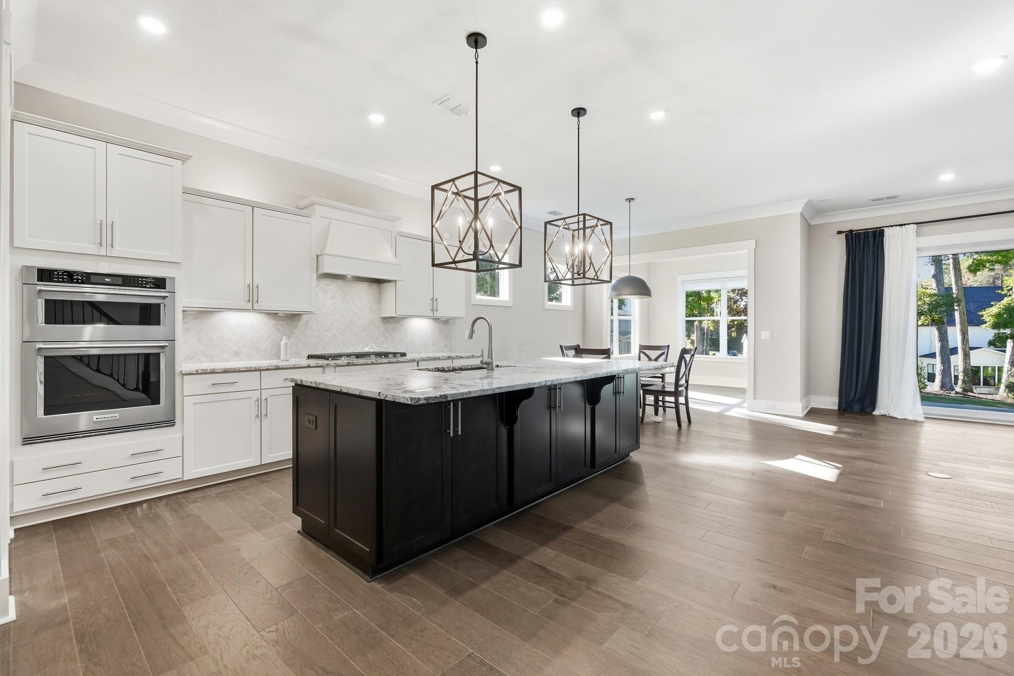 14015 Camden Close Circle
